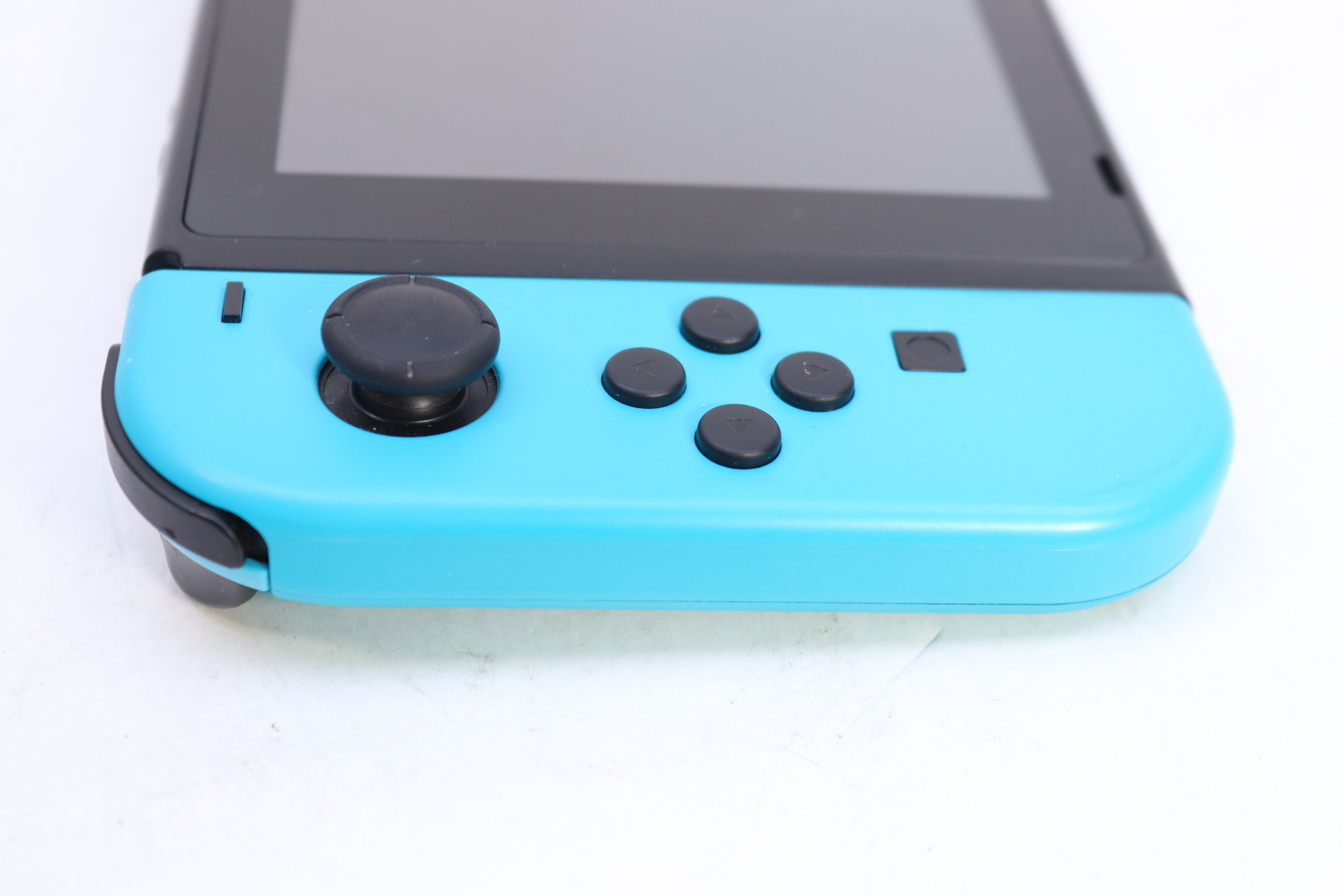 Nintendo HAC001 32GB Video Game System Switch