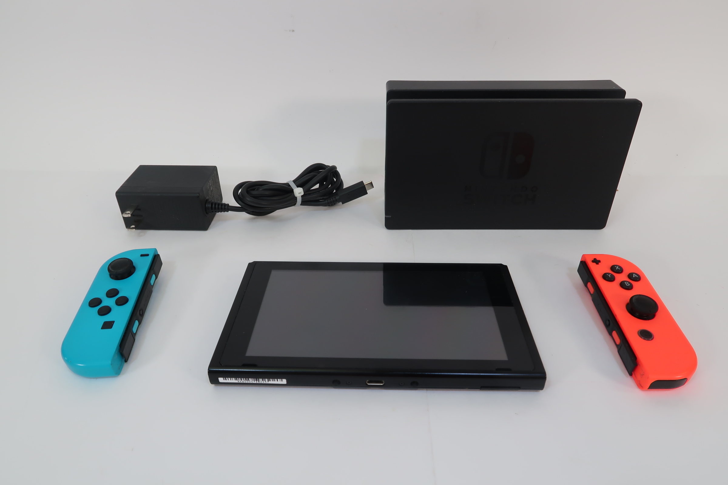 Outlet Nintendo Switch in Neon Blue/Neon Red MOD. HAC-001(-01)