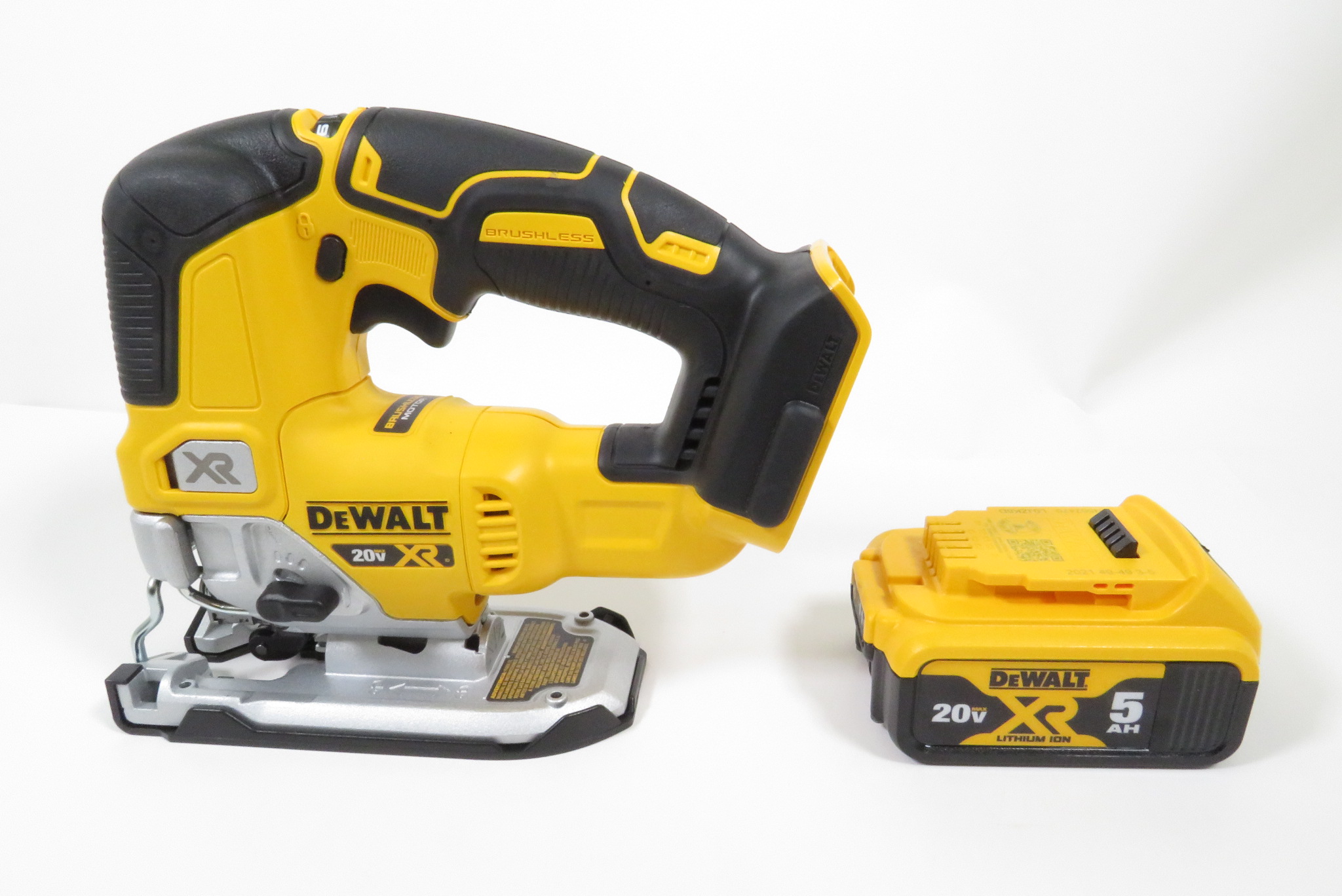 DEWALT DCS334 20V MAX XR Cordless Brushless Jig Saw