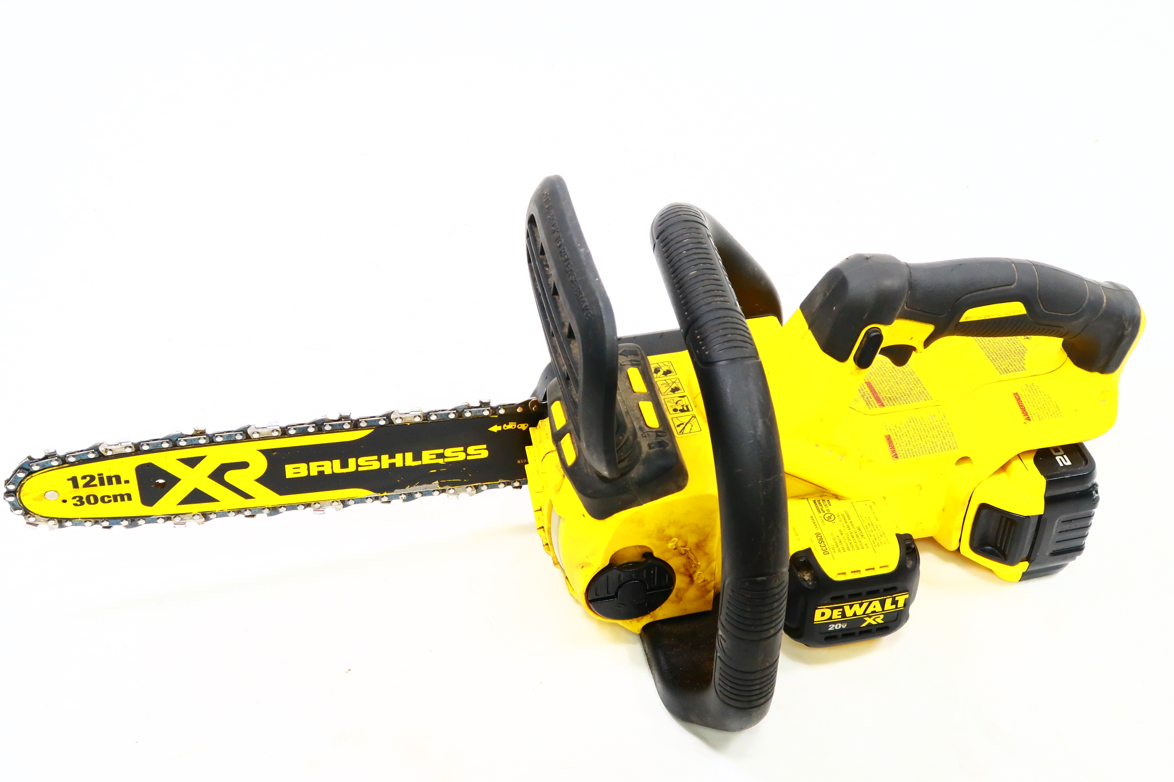 DeWalt DCCS620 20V MAX 12" Brushless LithiumIon Cordless Chainsaw