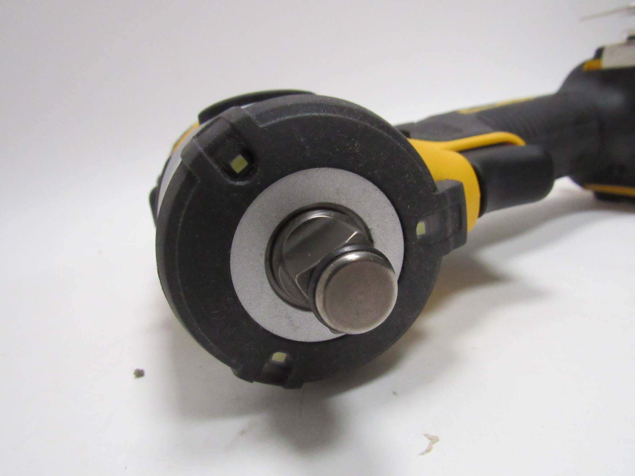 DeWalt DCF901 1/2" Impact Wrench