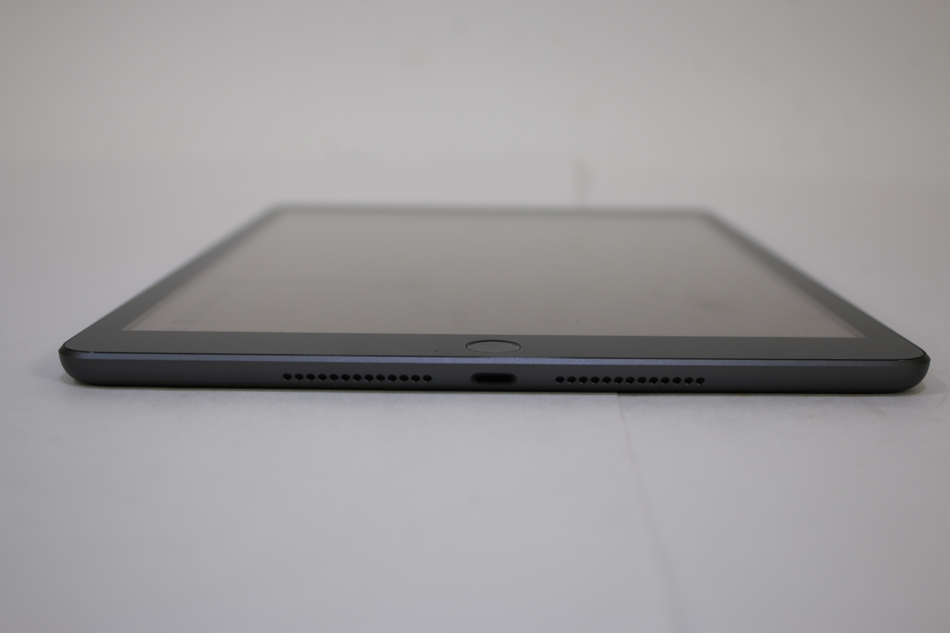 Apple MK663LL/A Gray 10.2 iPad 9th Gen 64GB Tablet P9DD Unlocked /Wi-Fi ...