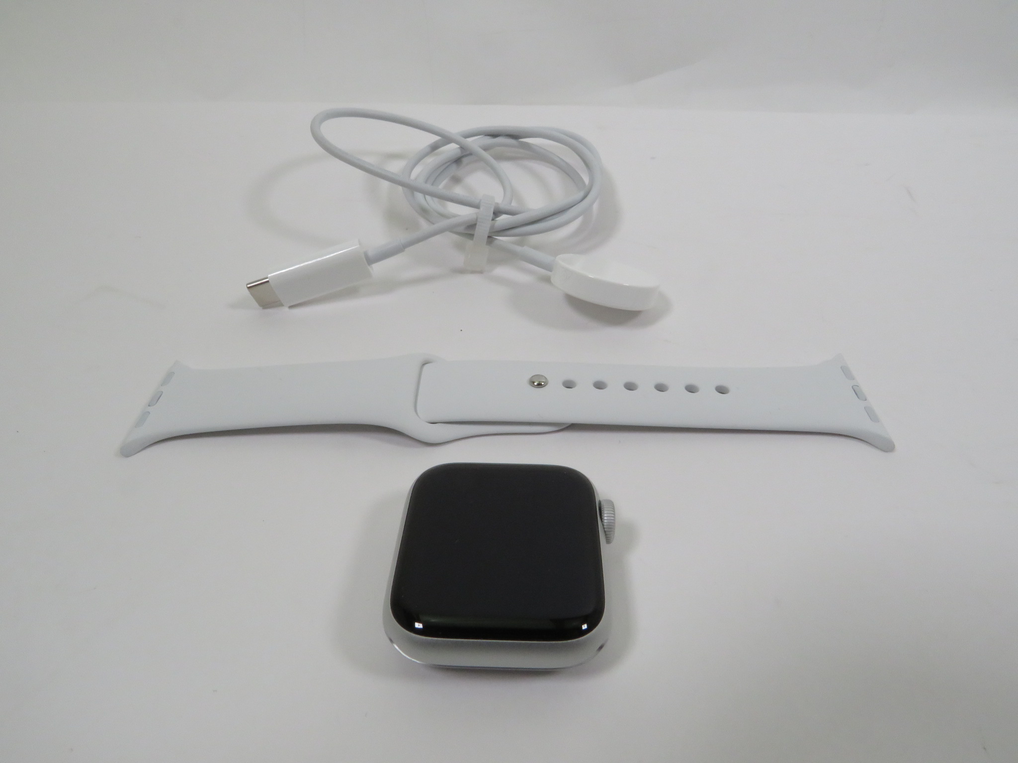 Apple A2722 Series SE 40mm Smartwatch