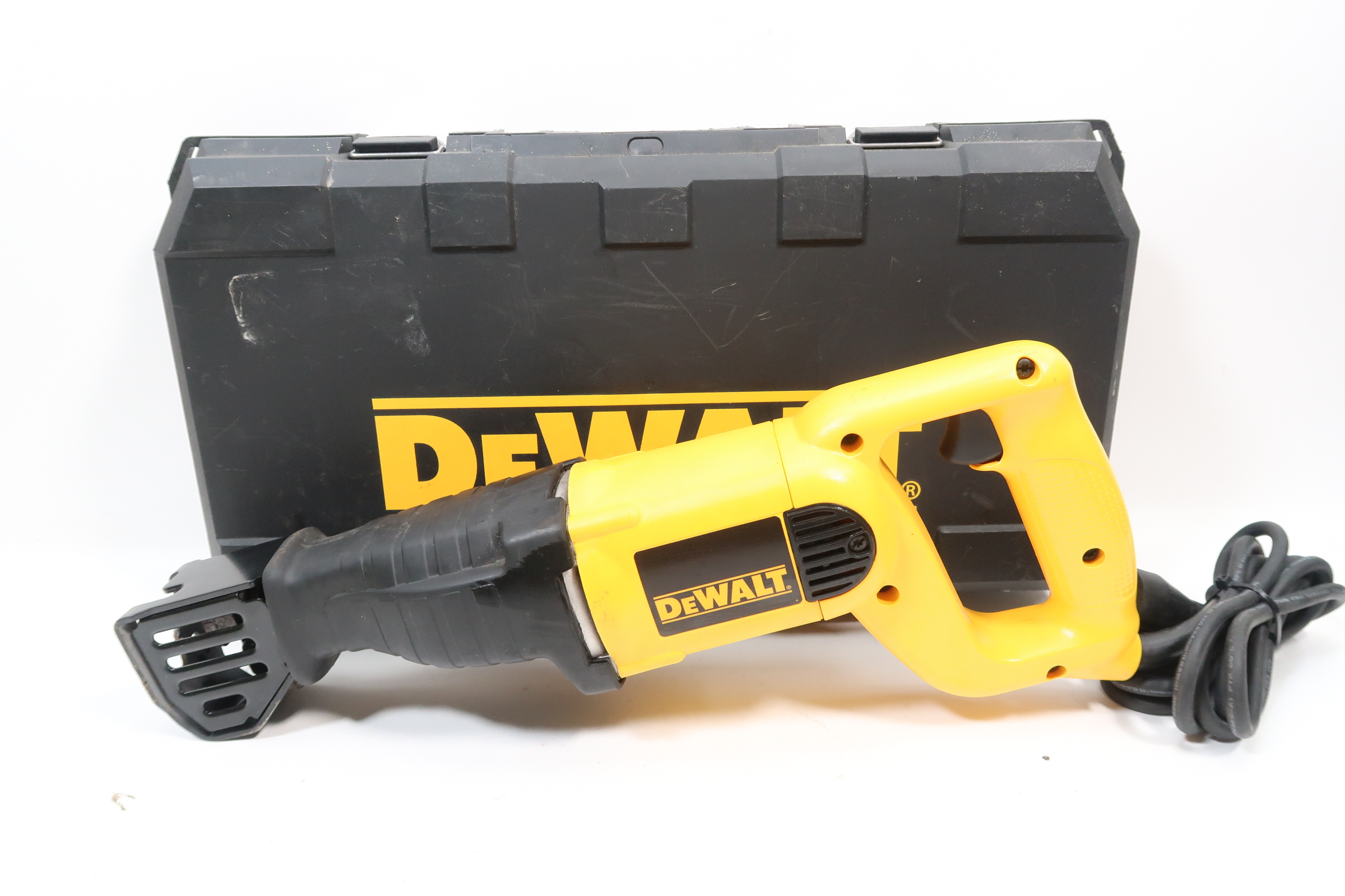 Dewalt dw304p deals reciprocating saw