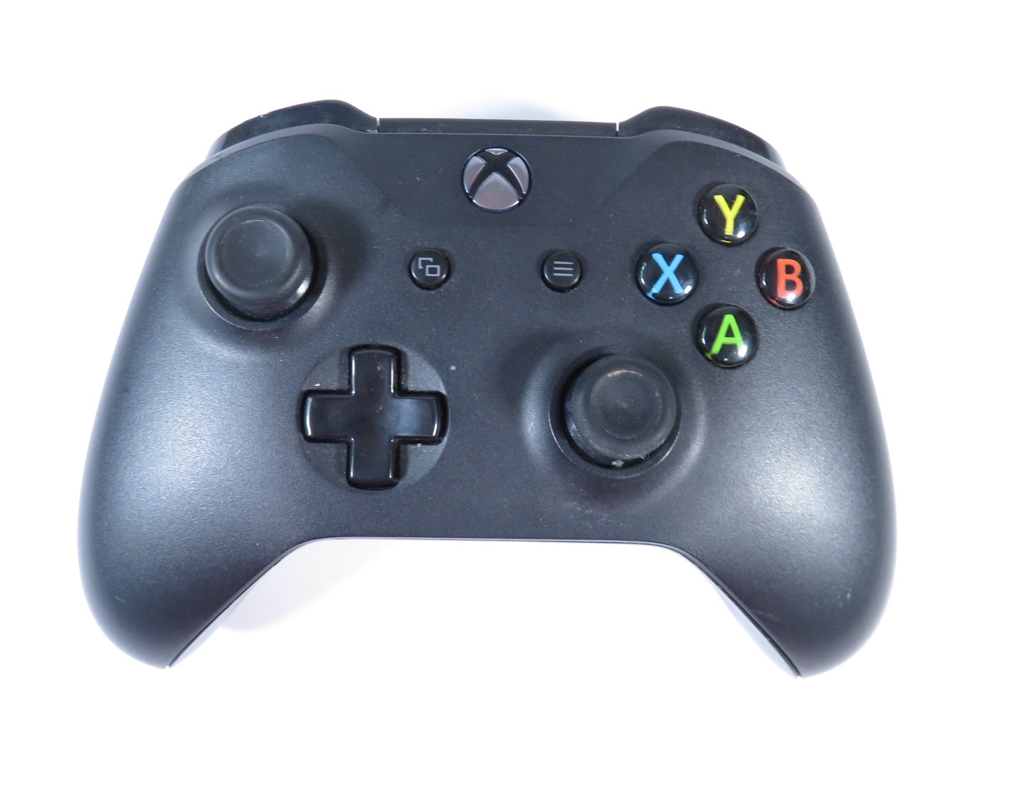 Microsoft Xbox One 1708 Wireless Bluetooth Compact Video Game Controller