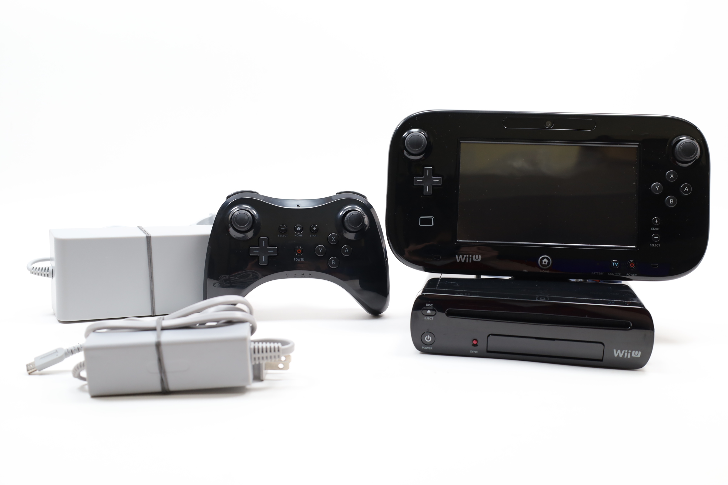 Nintendo Wii U 32GB Black Deluxe Console Gamepad Remote WUP-101(02) Charger on sale