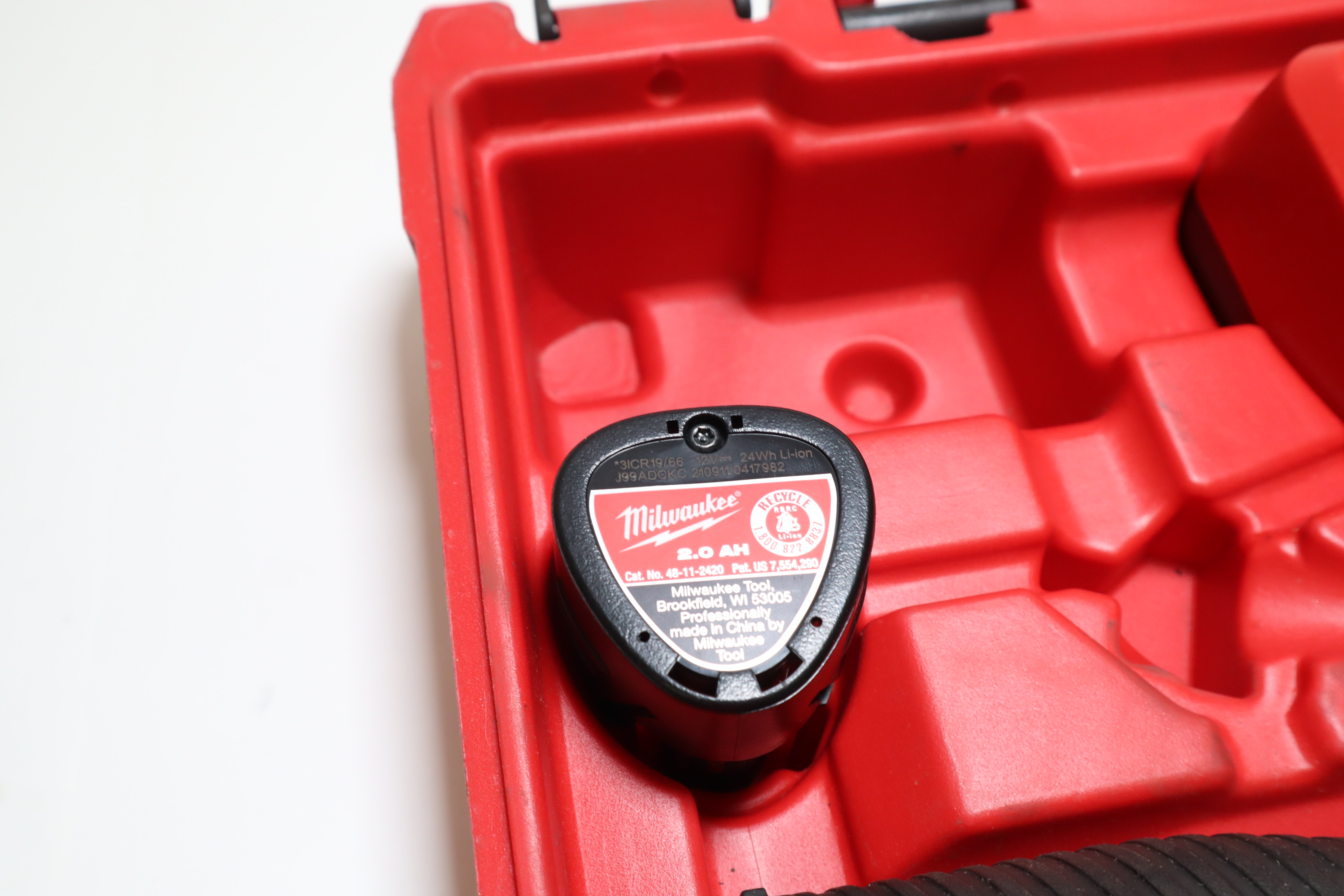 Milwaukee 248821 M12 Cordless Soldering Iron Kit 5370