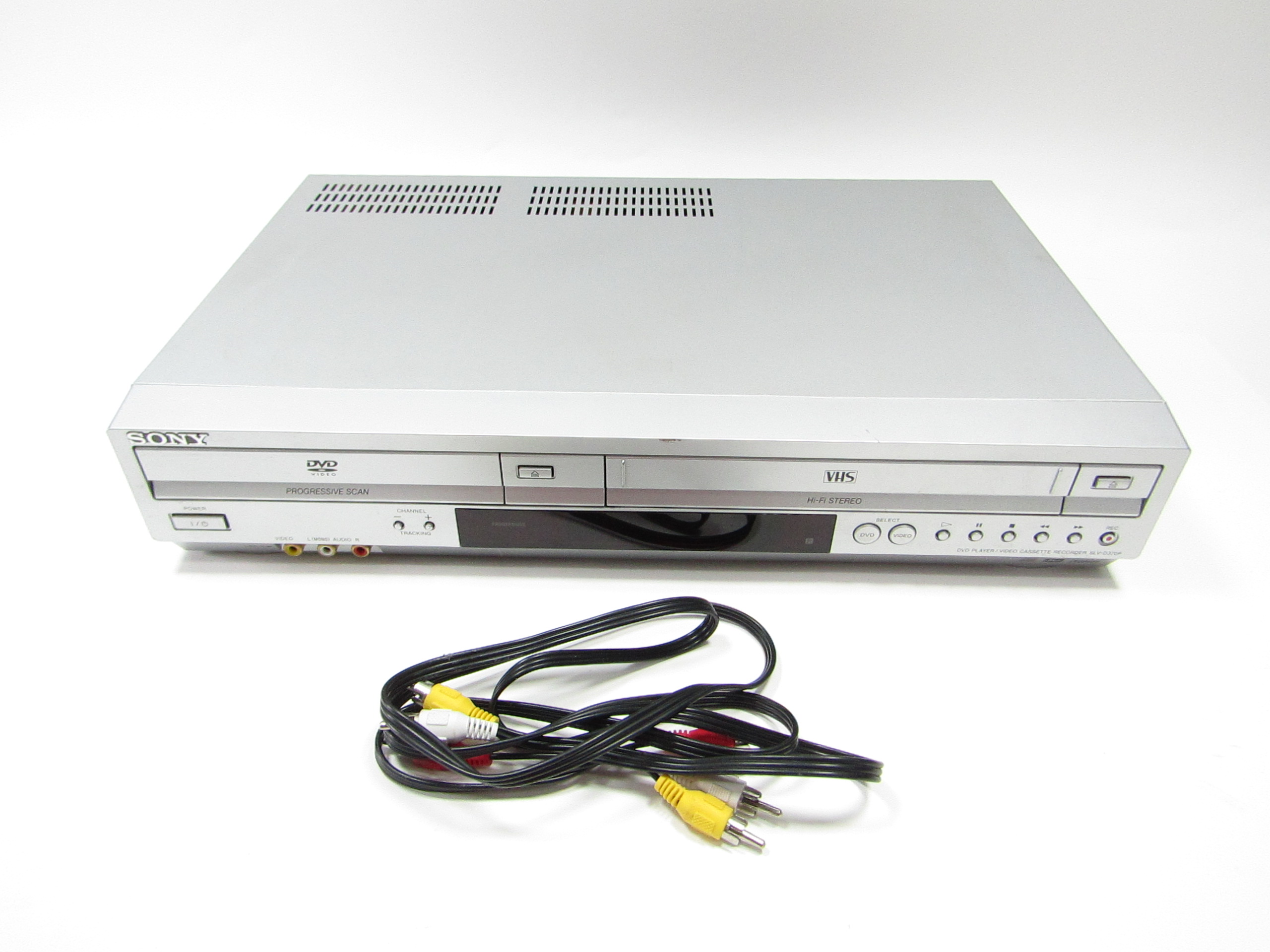 Sony SLVD370P DVD Player / Video Cassette Recorder