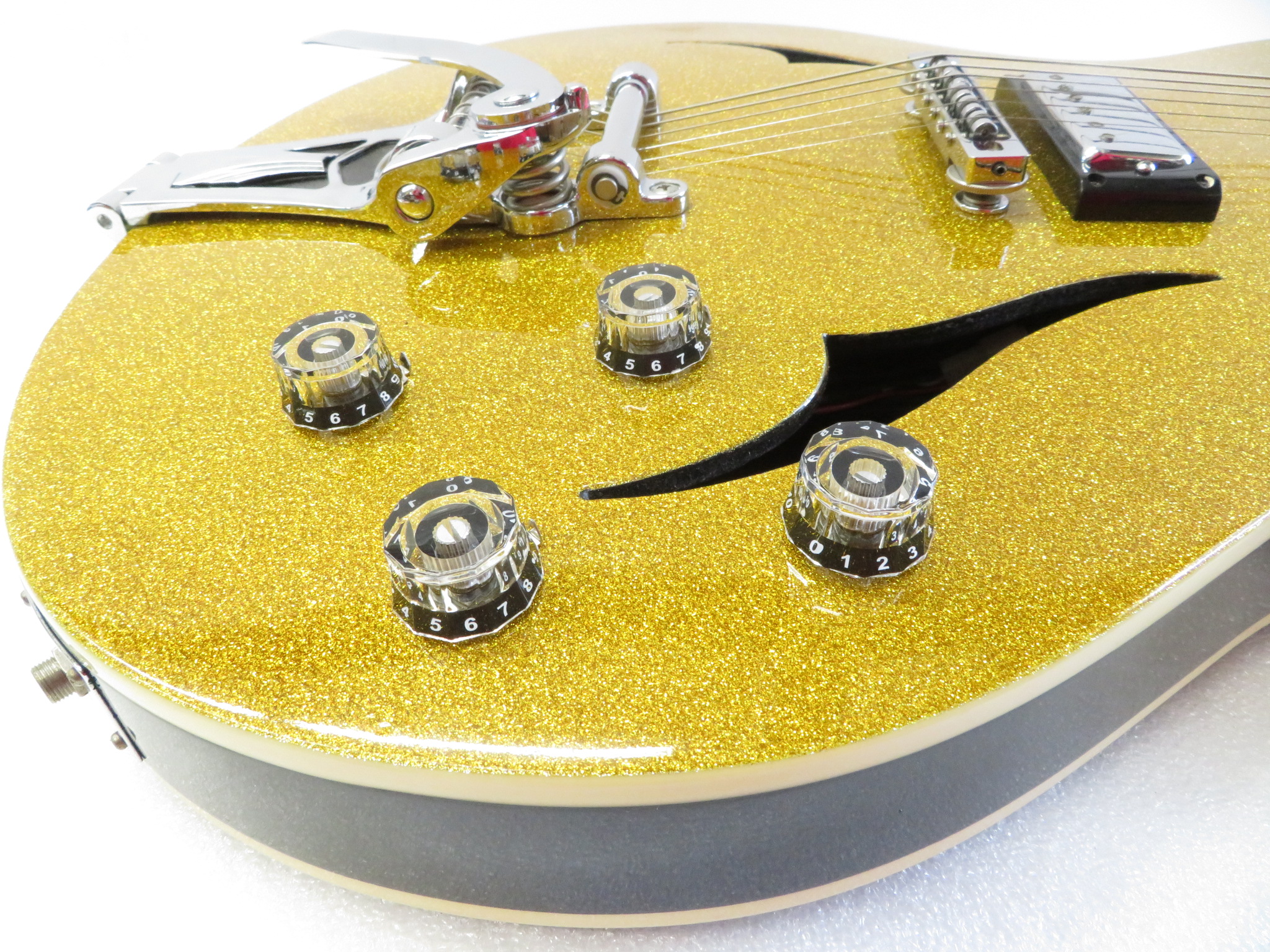 Peavey JF-2 EX Right Hand 6 String Right Hand Electric Guitar Gold