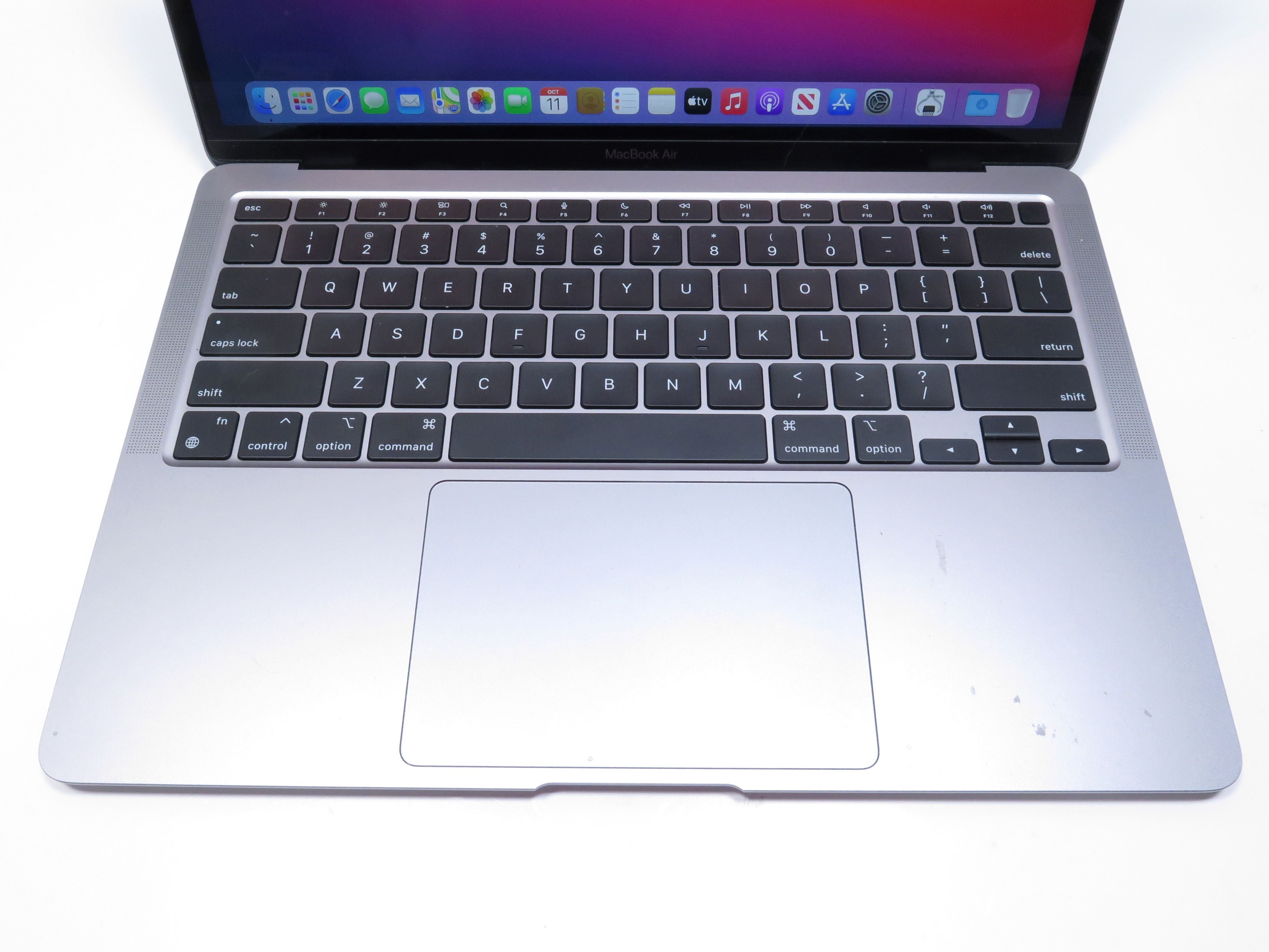 Apple MacBook Air (2020) MGN73LL/A M1 (8C GPU) 3.2Ghz 16GB RAM 1TB