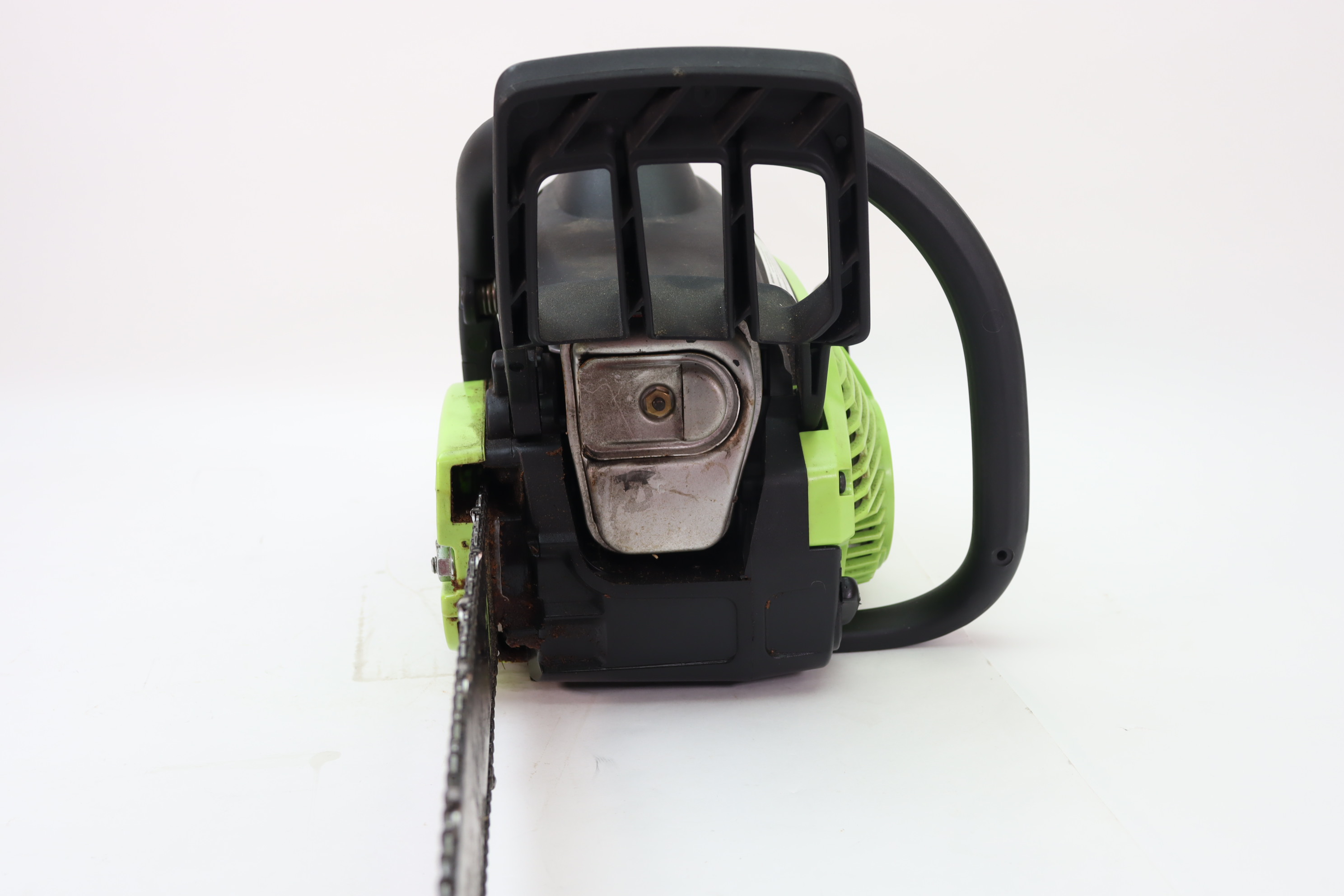 Poulan PL3314 33-cc 2-cycle 14-in Gas Chainsaw - Lightweight