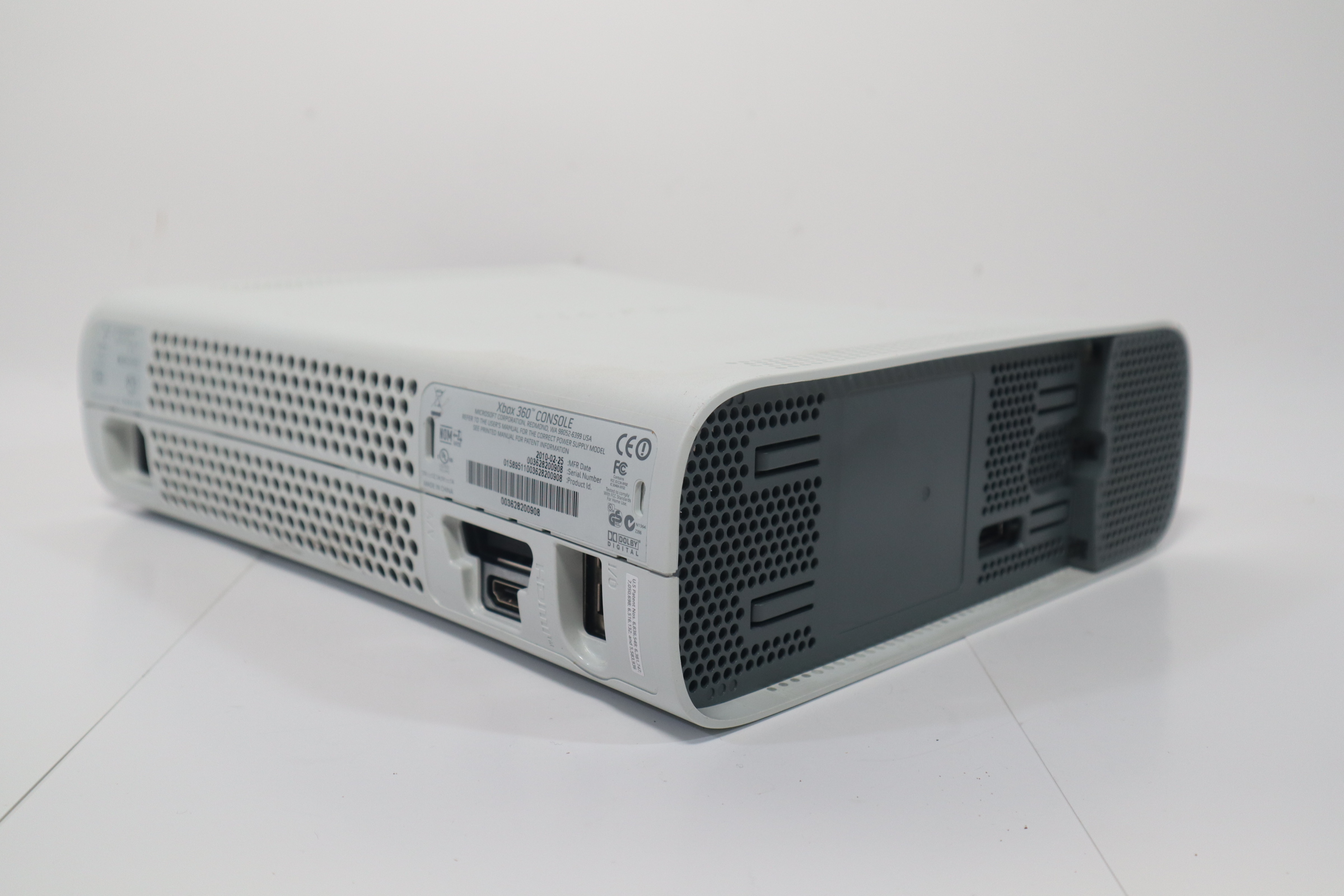 Microsoft Xbox 360 Pro 52R-00030 White 20GB Home Video Gaming