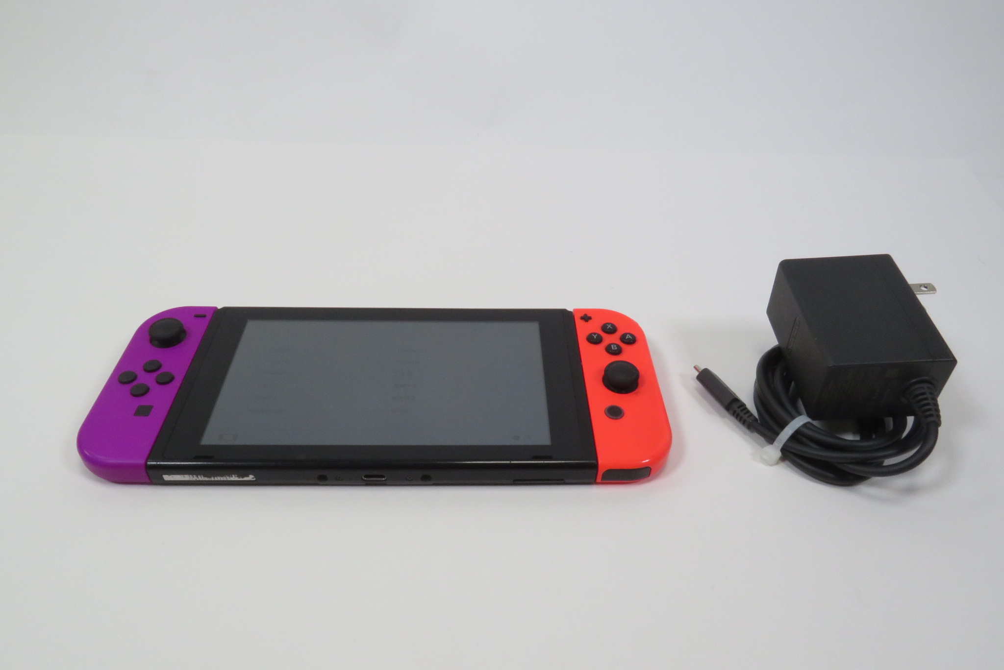 Nintendo Switch HAC-001(-01) Video Game System