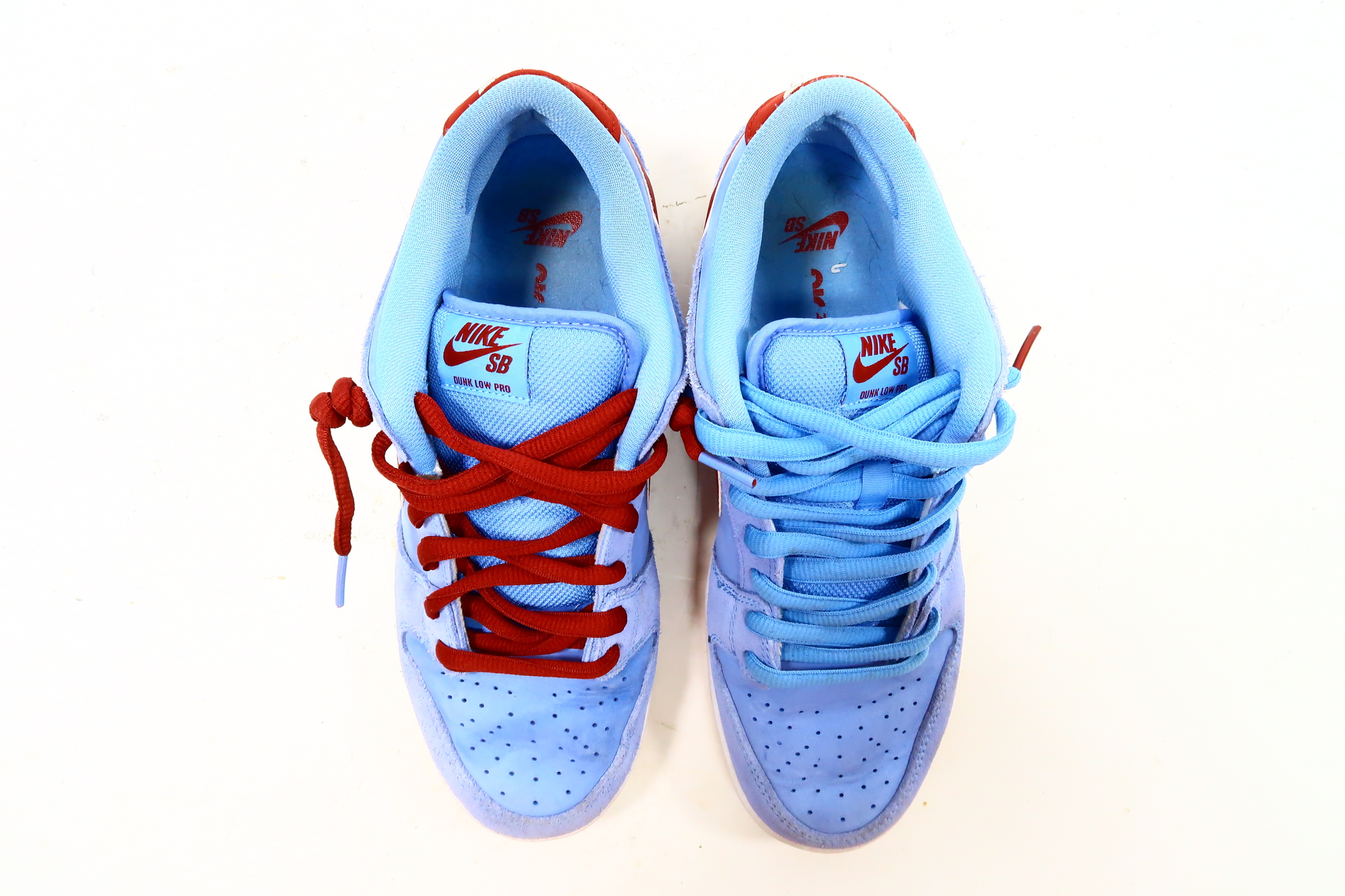 Nike SB Dunk Low Philadelphia Phillies DQ4040-400 Men's Size