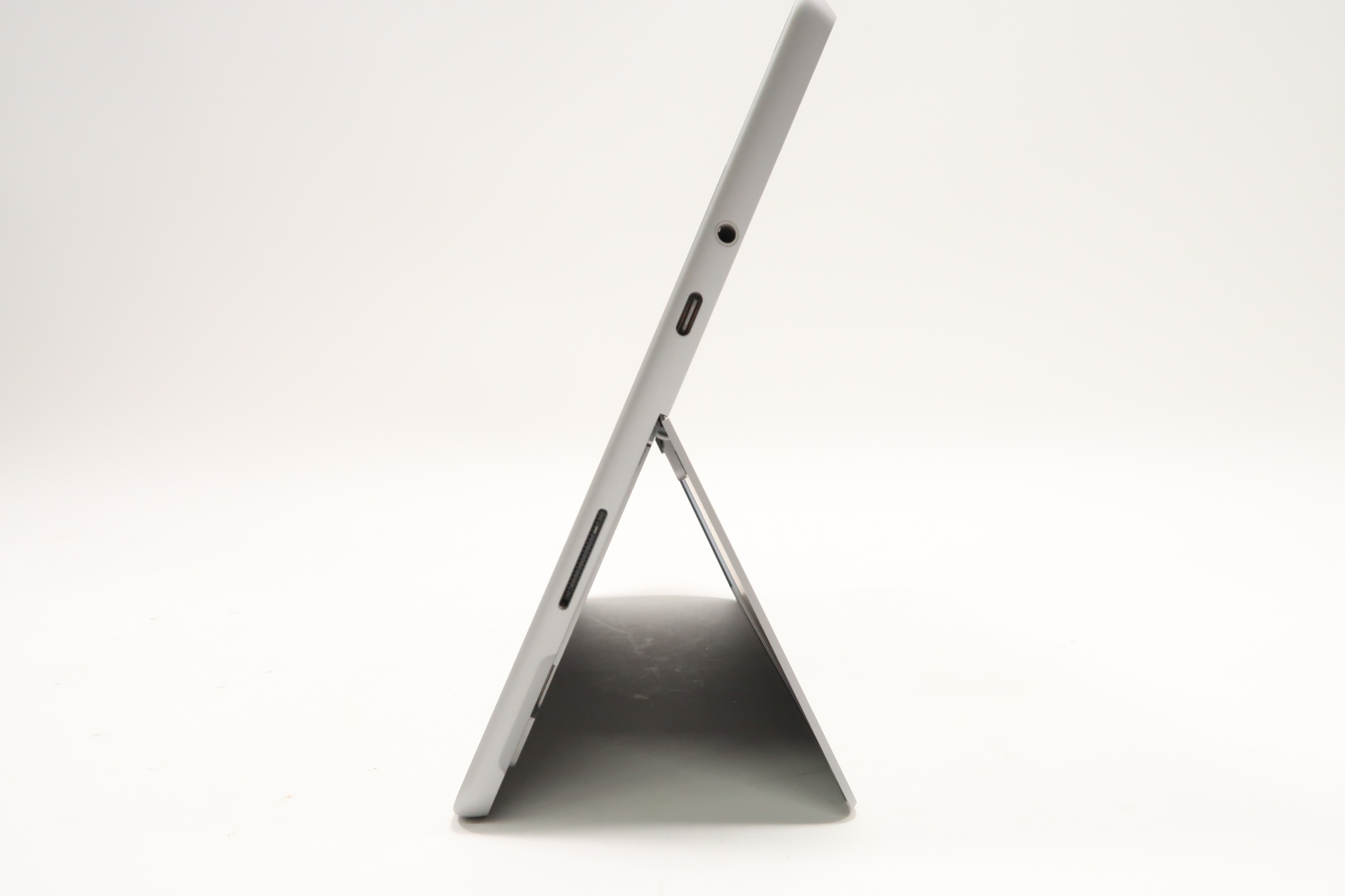 【準未使用】　Surface Go3 PG/4/SSD64GB Office Amazon.co.jp: マイクロソフト Surface Go 3 / Office H&B 2021