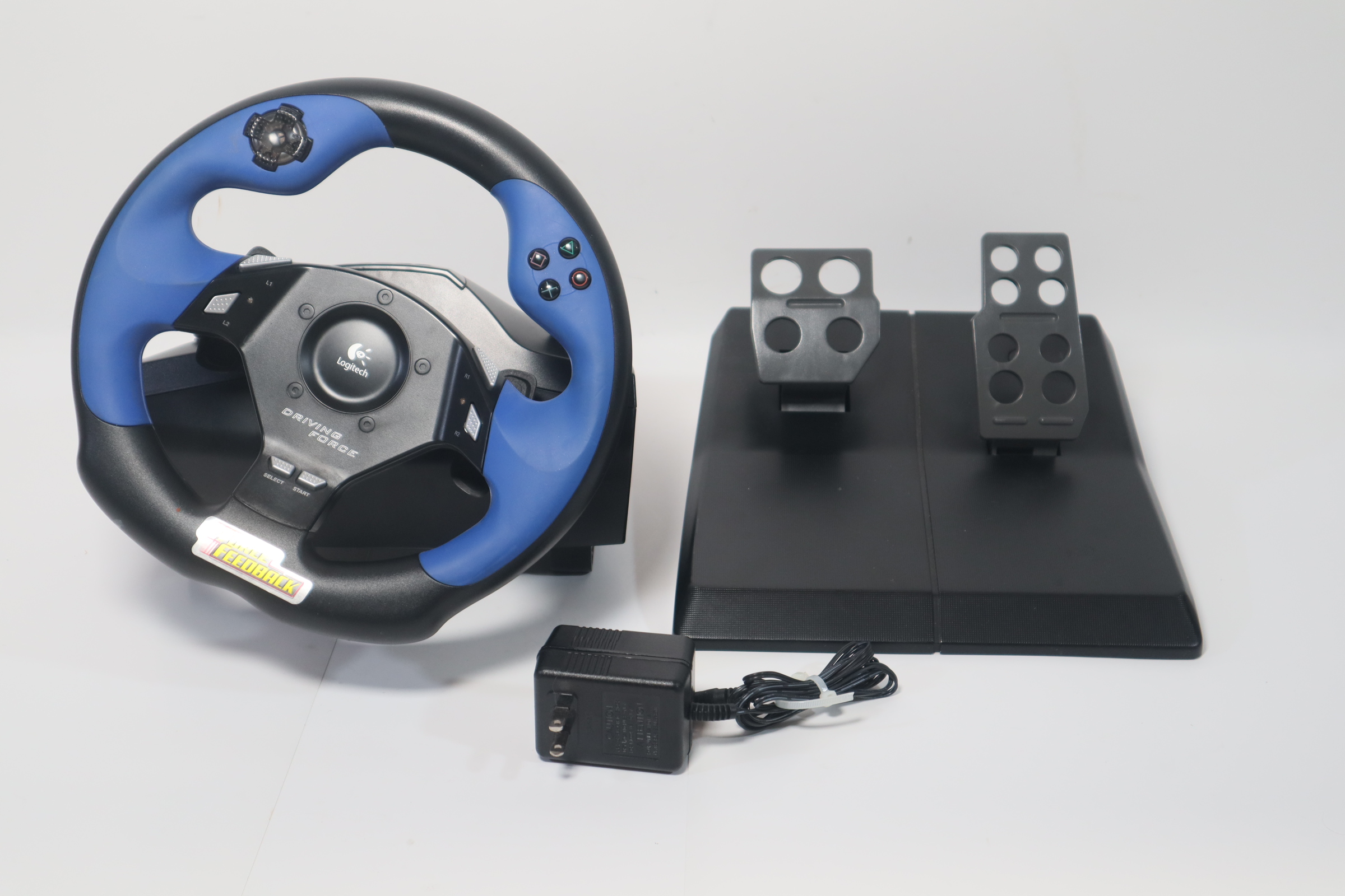 Logitech Driving Force DRV FC 963257-0403 PlayStation 2 Wheel / Pedals 1541