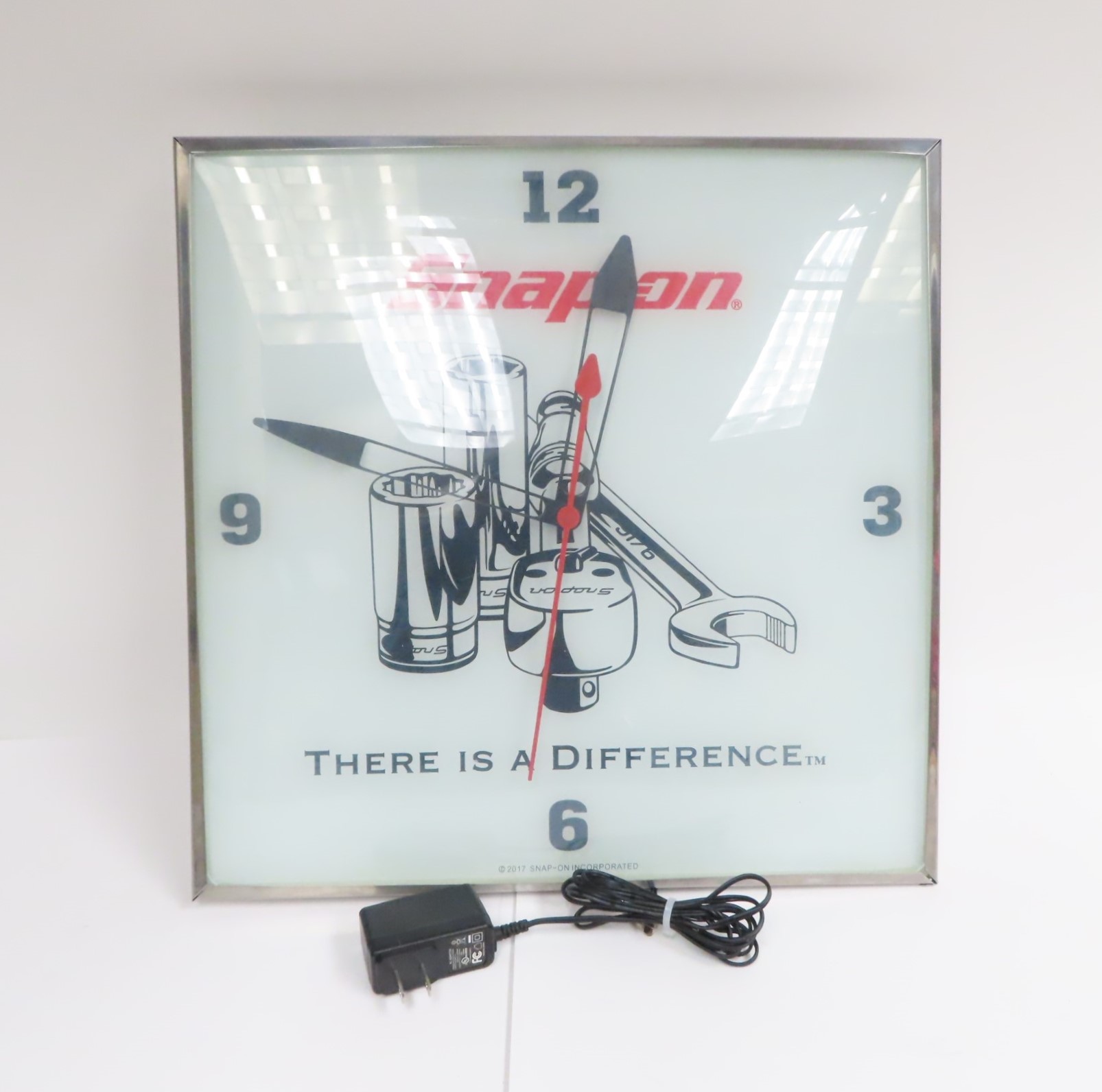 snap on tools vintage clock