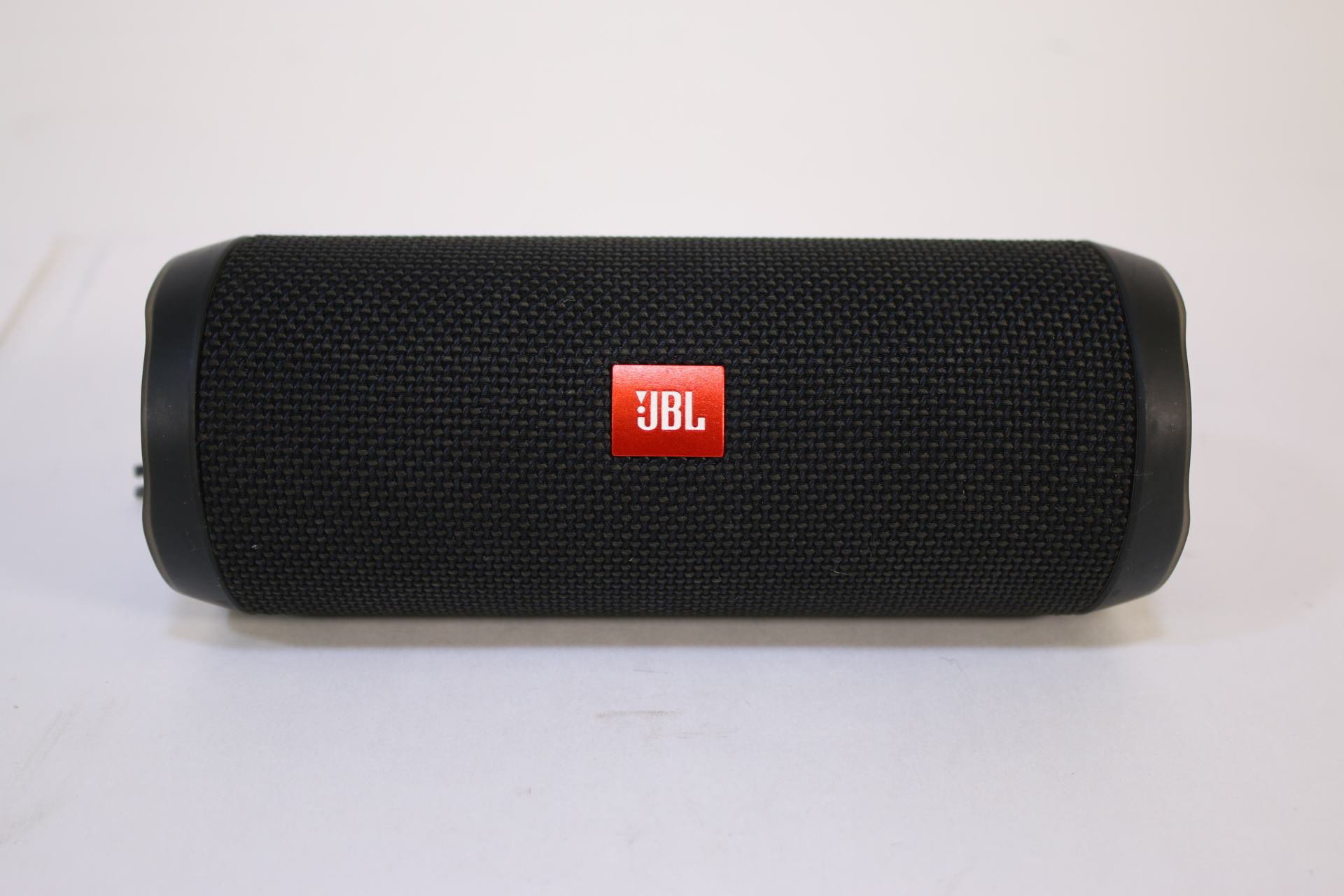 JBL Flip 4 Portable Waterproof Bluetooth Speaker JBLFLIP4BLKAM