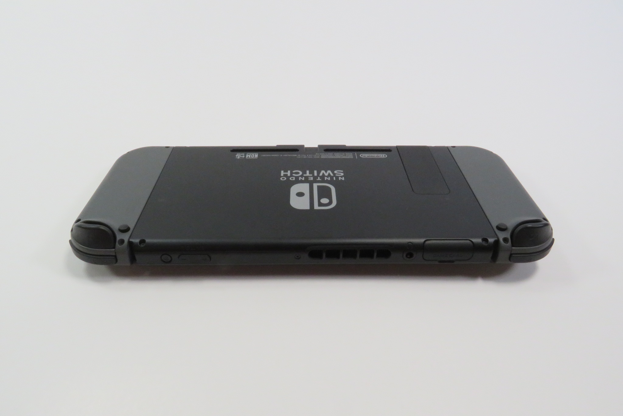 Nintendo Switch HAC-001(-01) 32GB Video Game System -4683