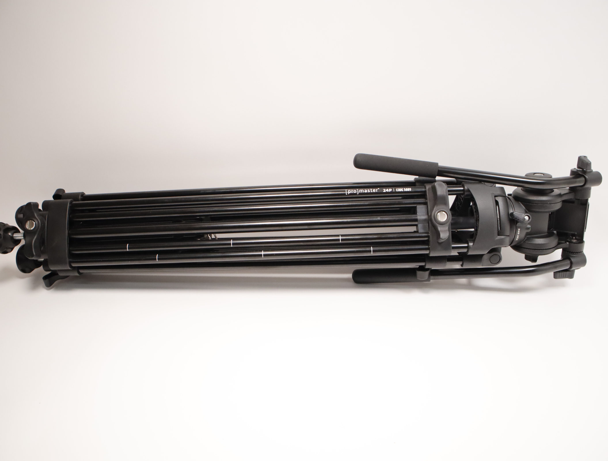 ProMaster 24P Code 5889 Video Tripod 11 Pound Capacity