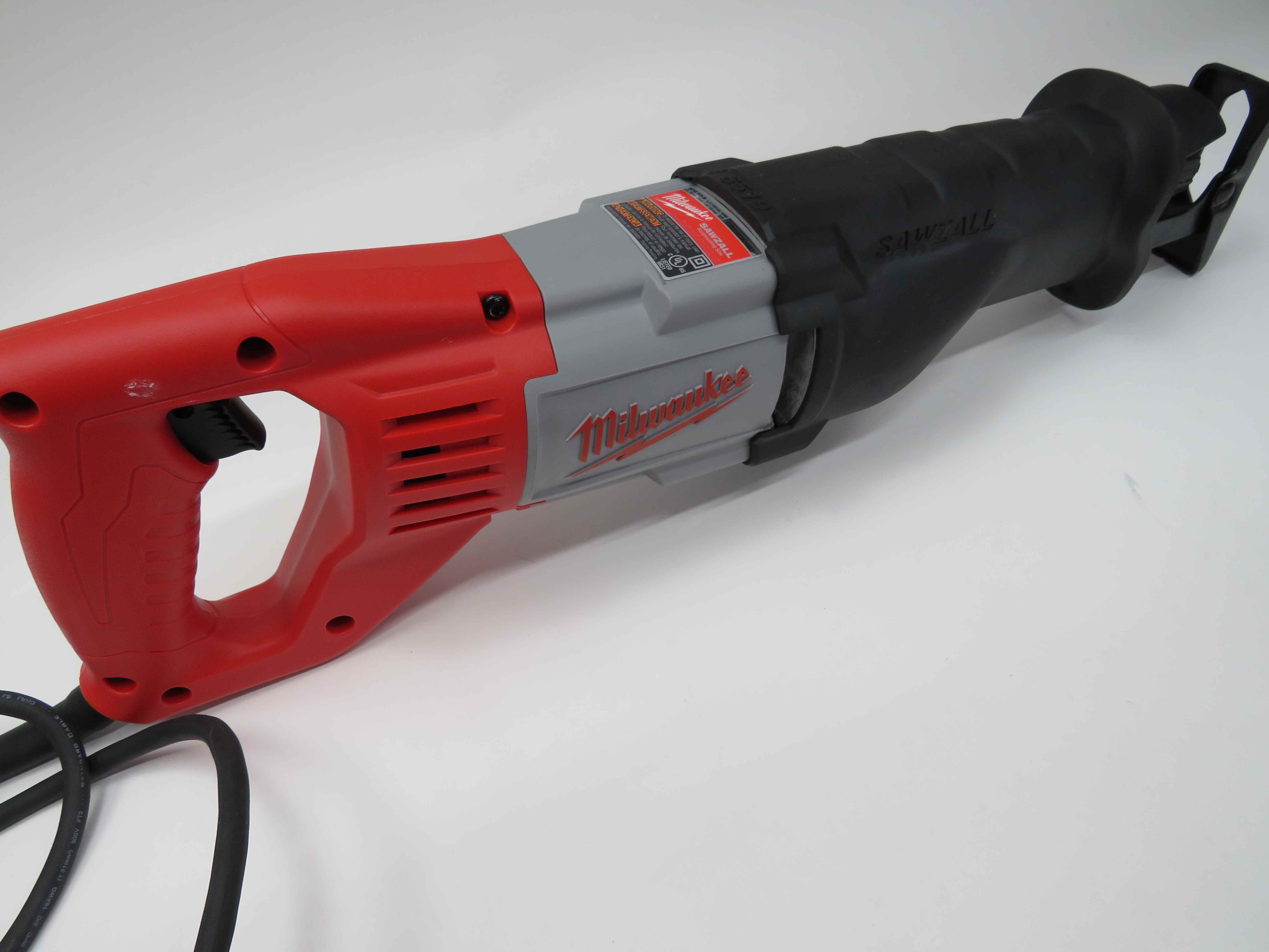 Milwaukee Corded Reciprocating Saw 120V Power Tool 6519-30