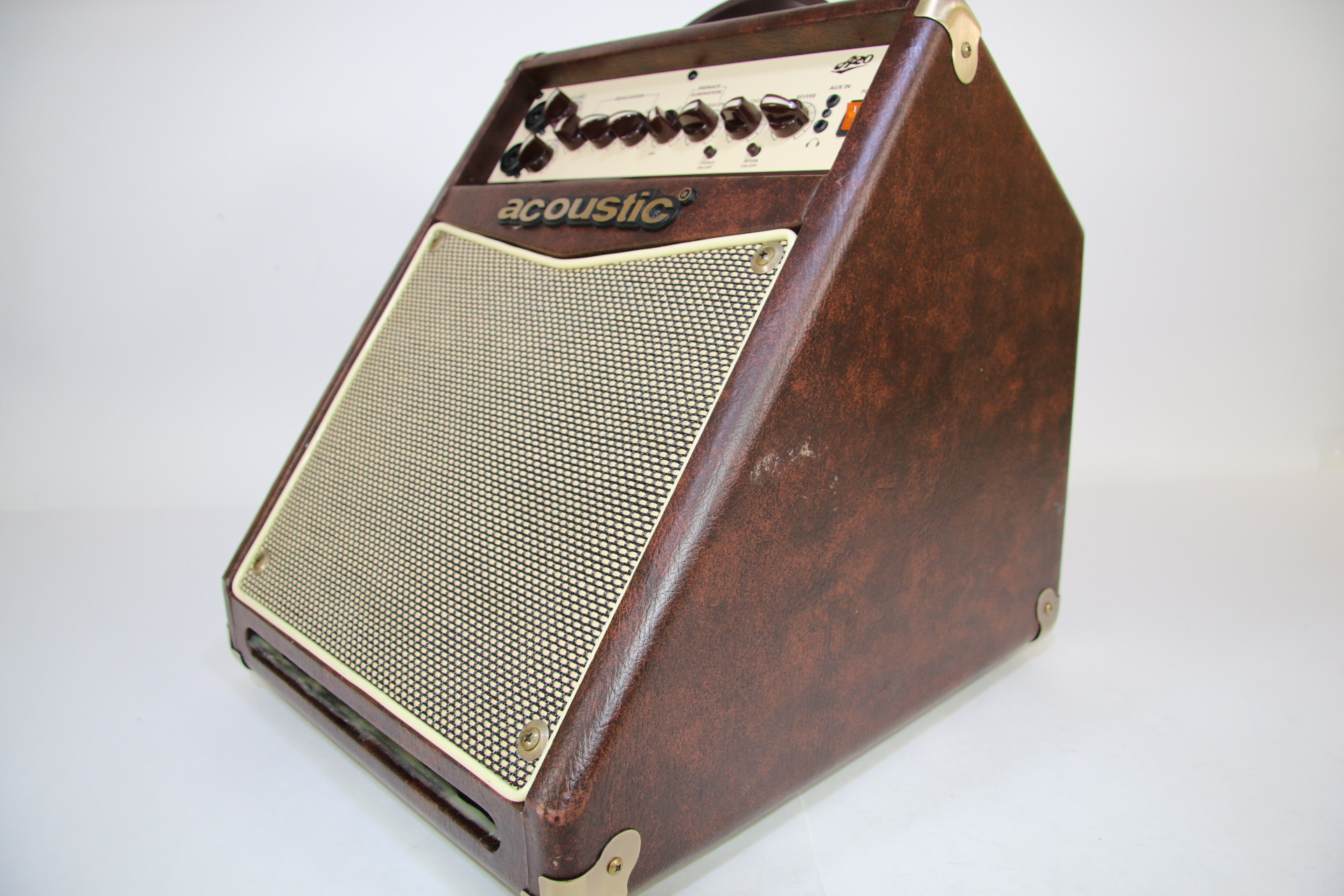 Acoustic A20 20W Acoustic Guitar Amplifier Brown & Tan 0017 Local Pick
