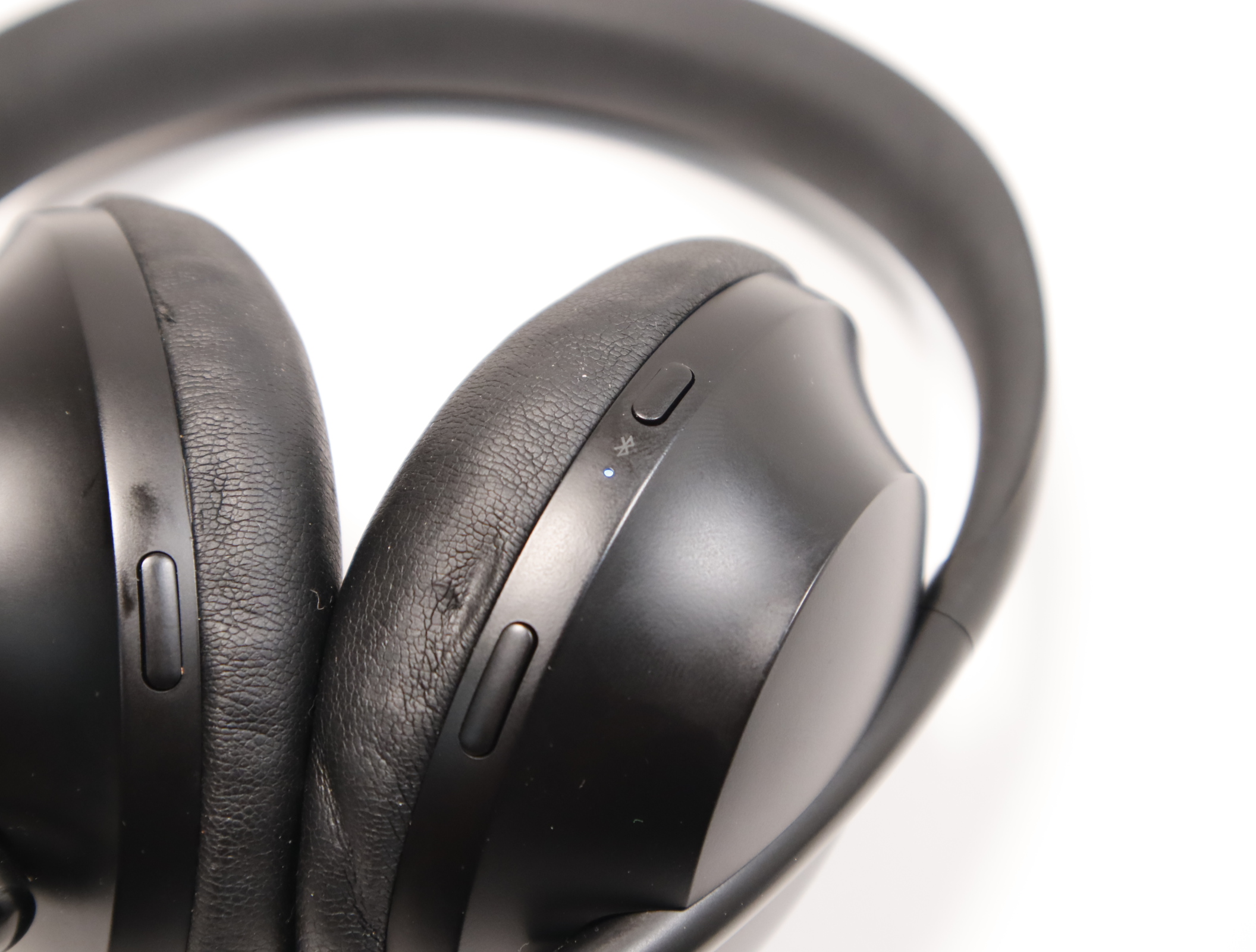 Bose 700 423352 Wireless Headphones Over the Ear Noise Cancelling