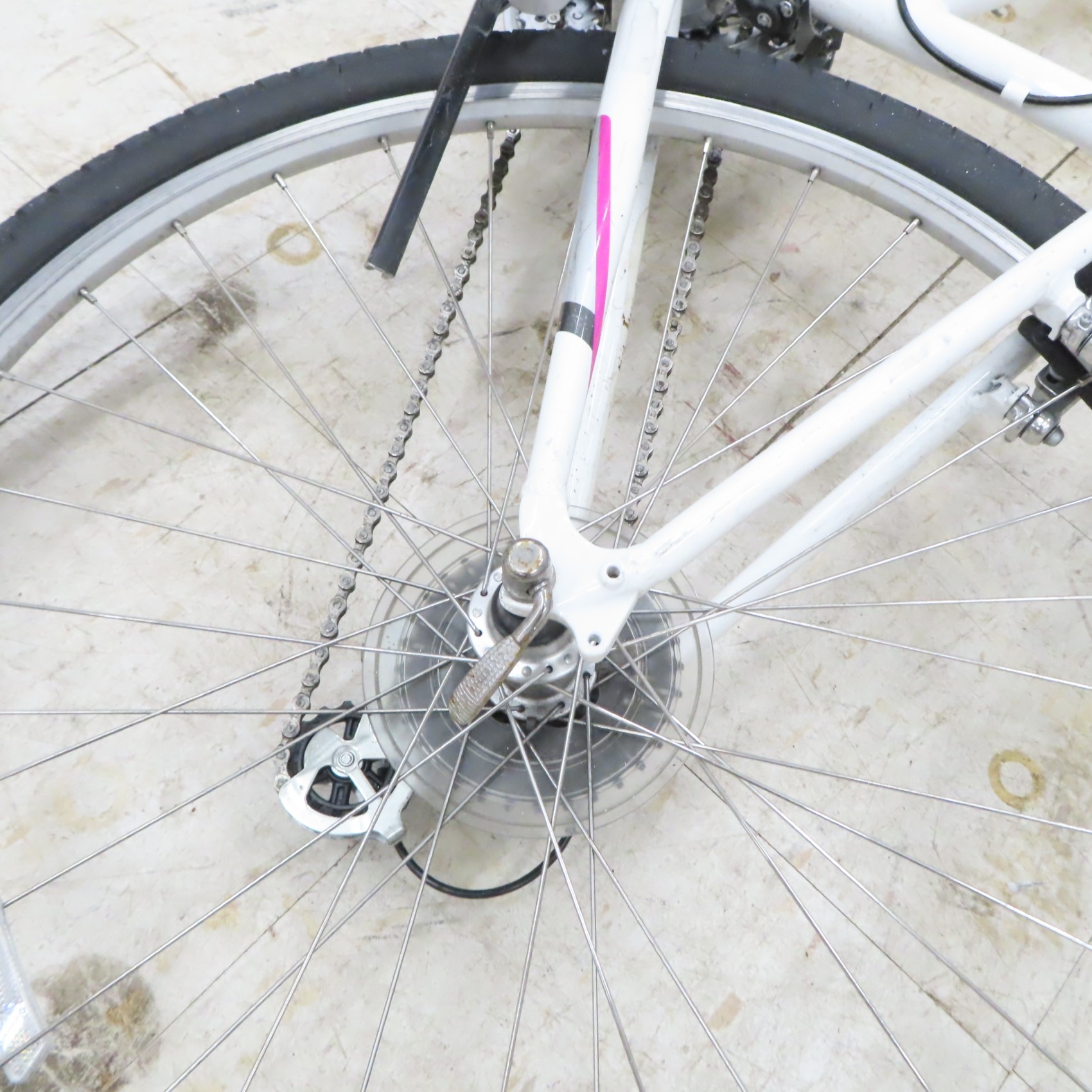 Specialized crossroads sport step through bicycle white local pick