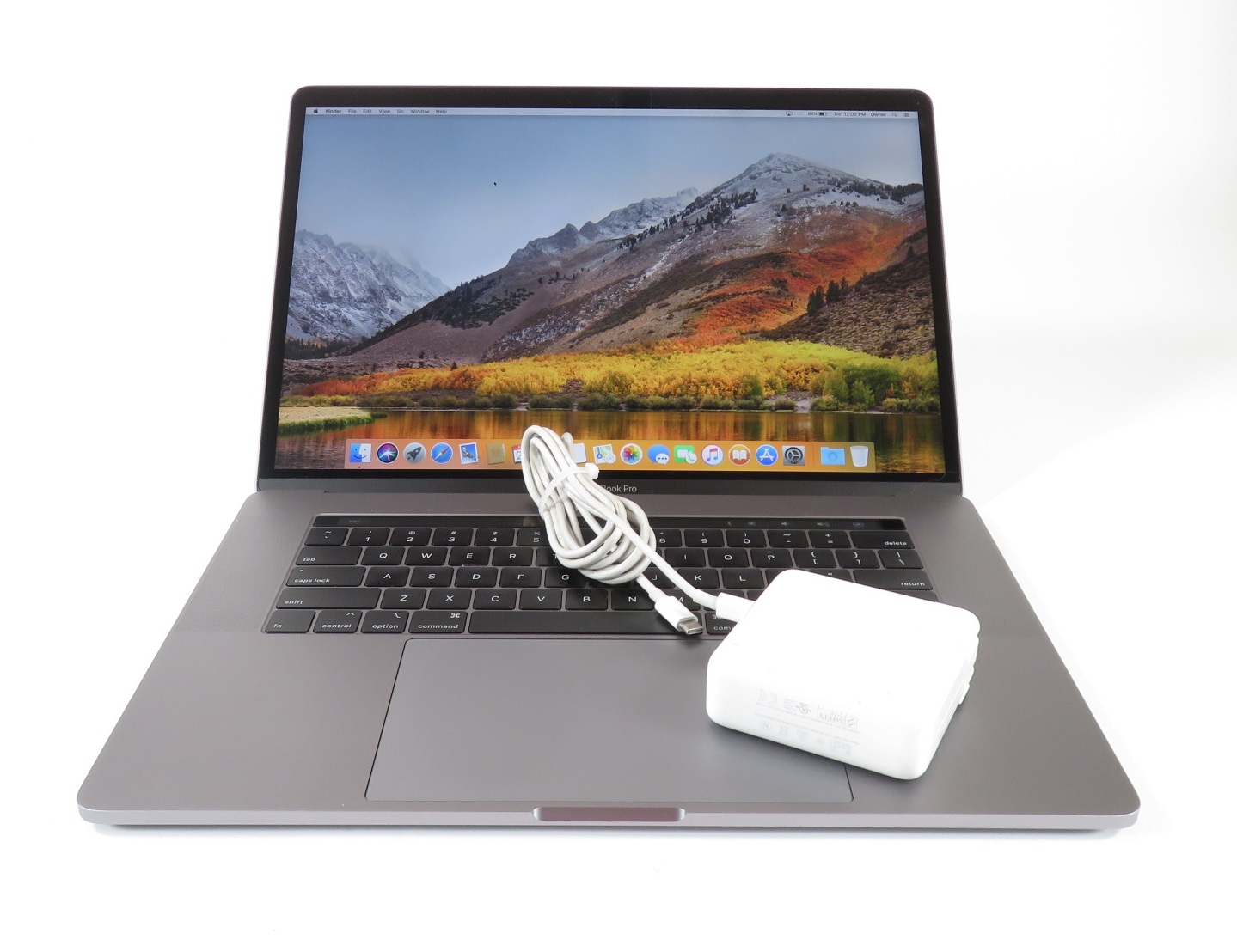 Apple MacBook Pro MR932LL/A i7-8750H Radeon Pro 555X 16GB RAM