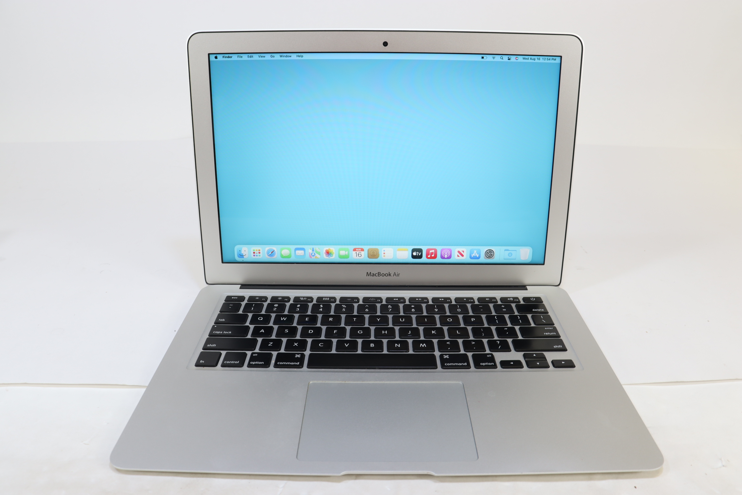 Apple MacBook Air (2017) MQD32LL/A Core i5-5350U 1.8GHz 8GB RAM