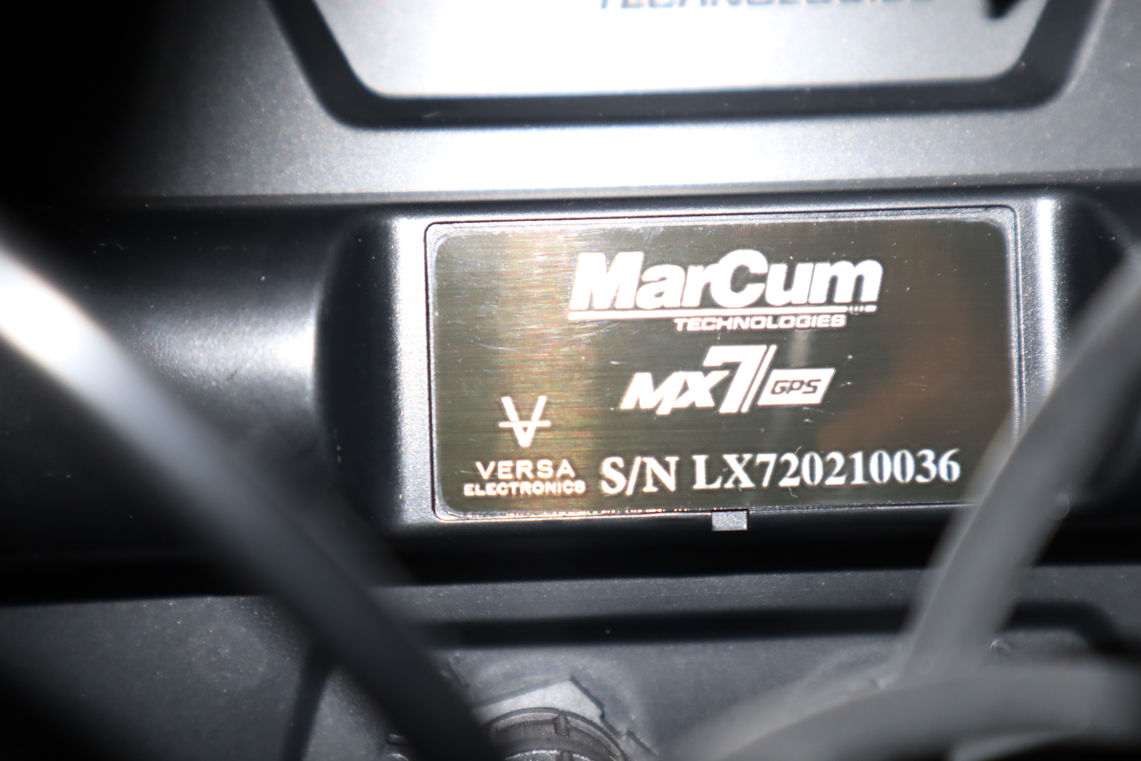 MarCum MX7GPS 7" LCD Lithium GPS Sonar Fish Finder System 0036