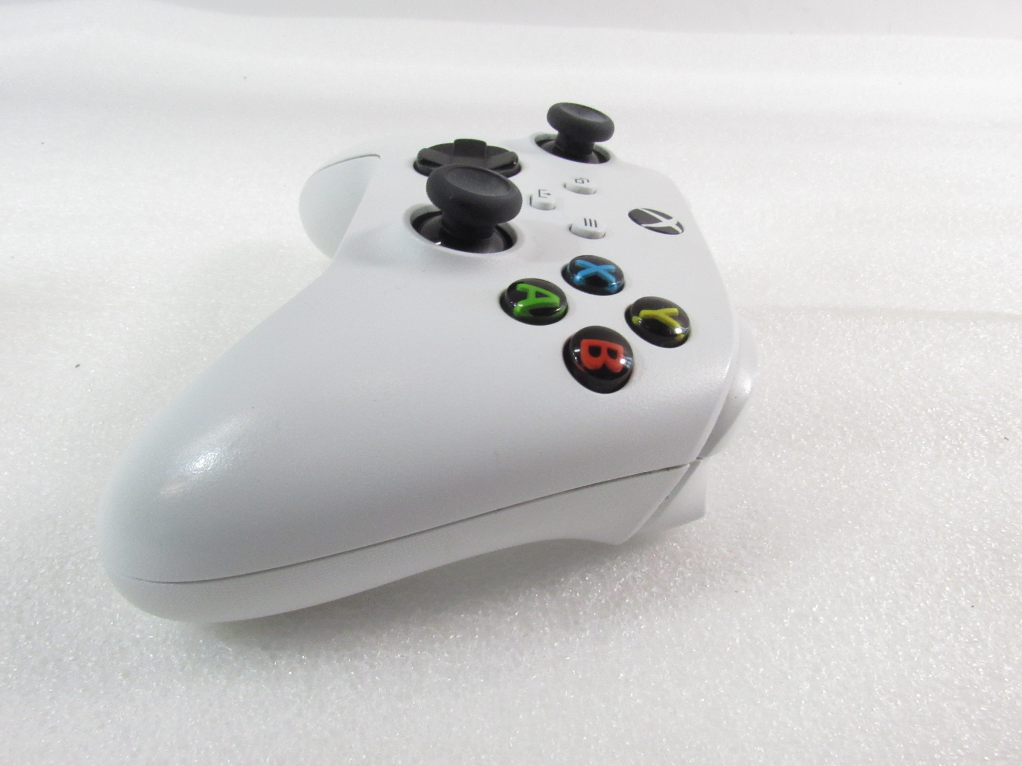 Microsoft 1914 Xbox One S Wireless Controller White