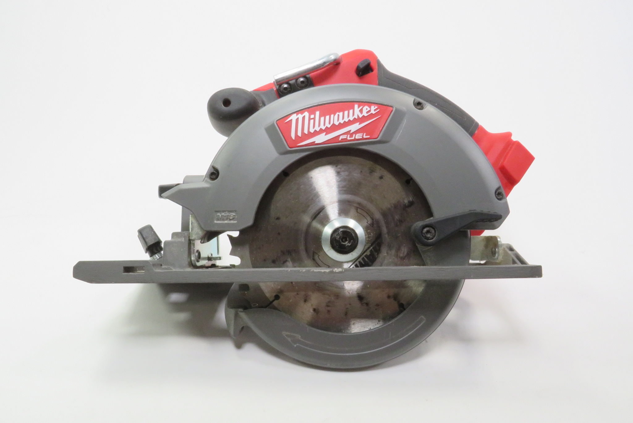 Milwaukee 2730-20 M18 FUEL 6-1/2 Circular Saw - Gray/Red | Achetez sur