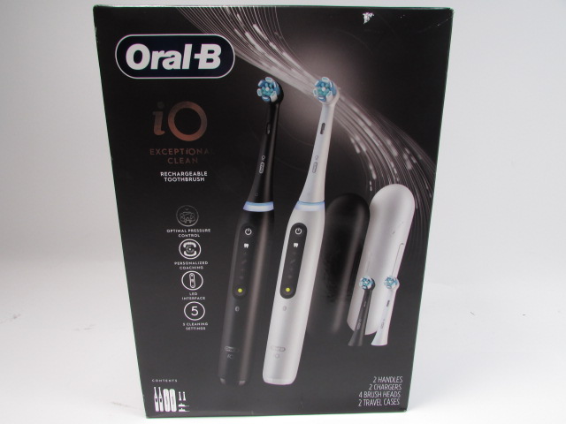 Oral B iO Series 5 Cordless Rechargeable Electric Toothbrush 2-Pack 8384