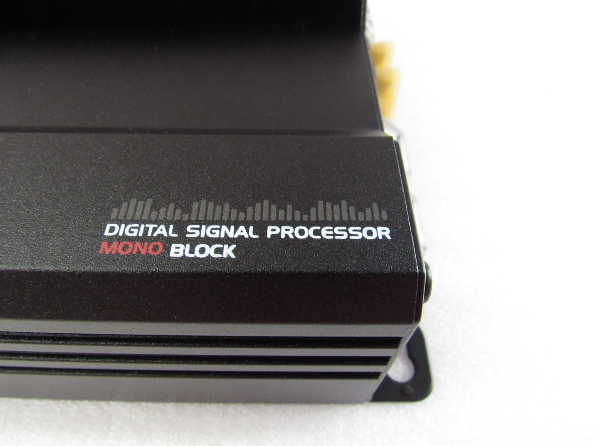 Jensen XDA91RB Class D Mono 1,200 Watts of Total Dynamic Power