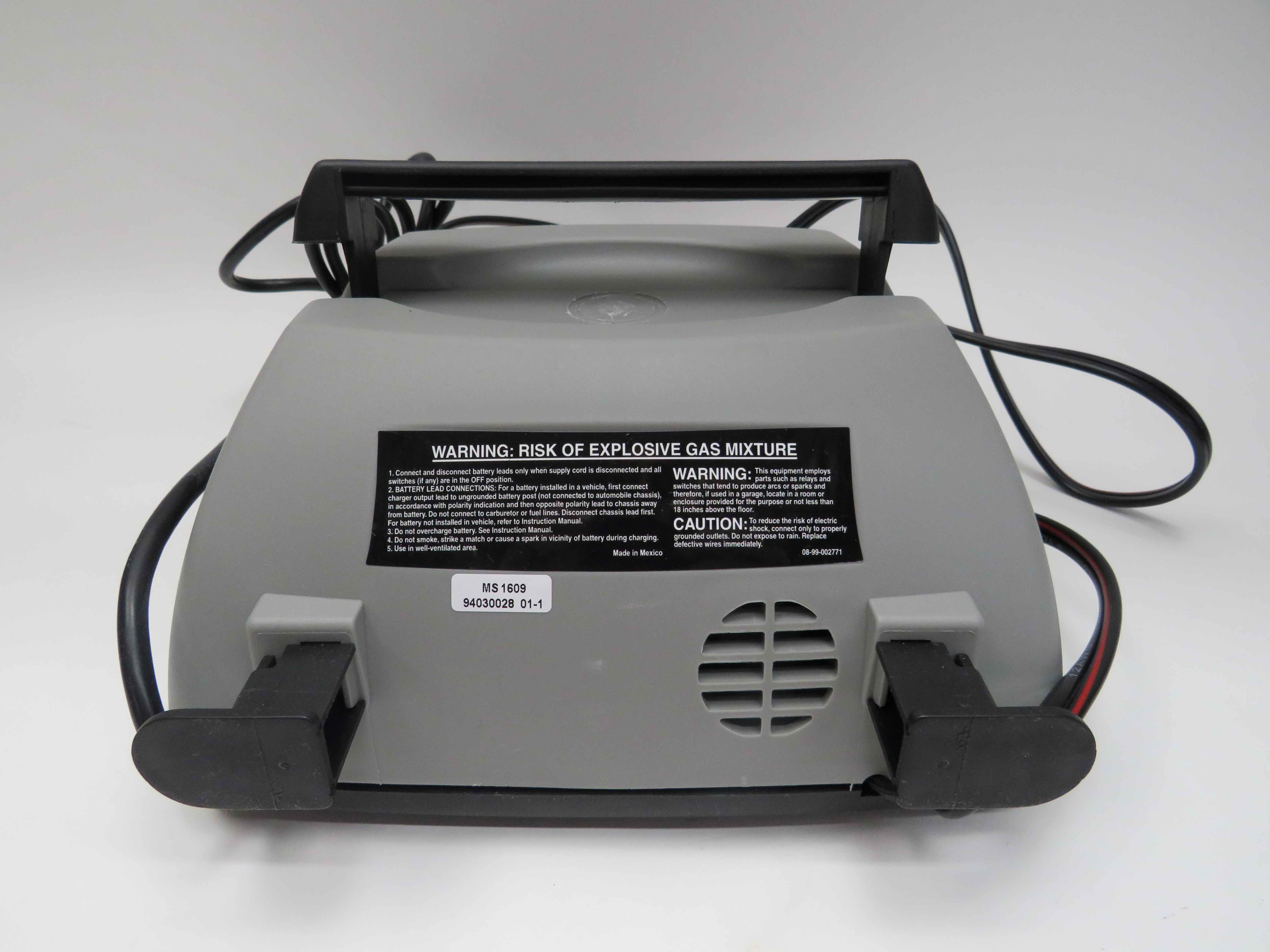 Duralast 75 Amp Battery Charger / Engine Starter Fully Automatic DL75 9275