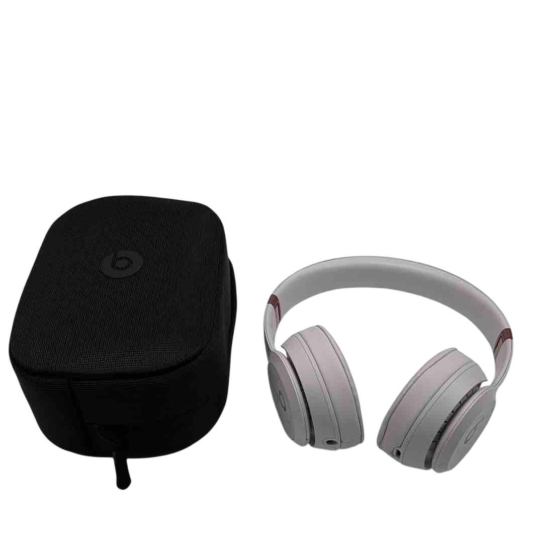 Apple Beats Solo MUW33LL/A Wireless Bluetooth Headphones Cloud