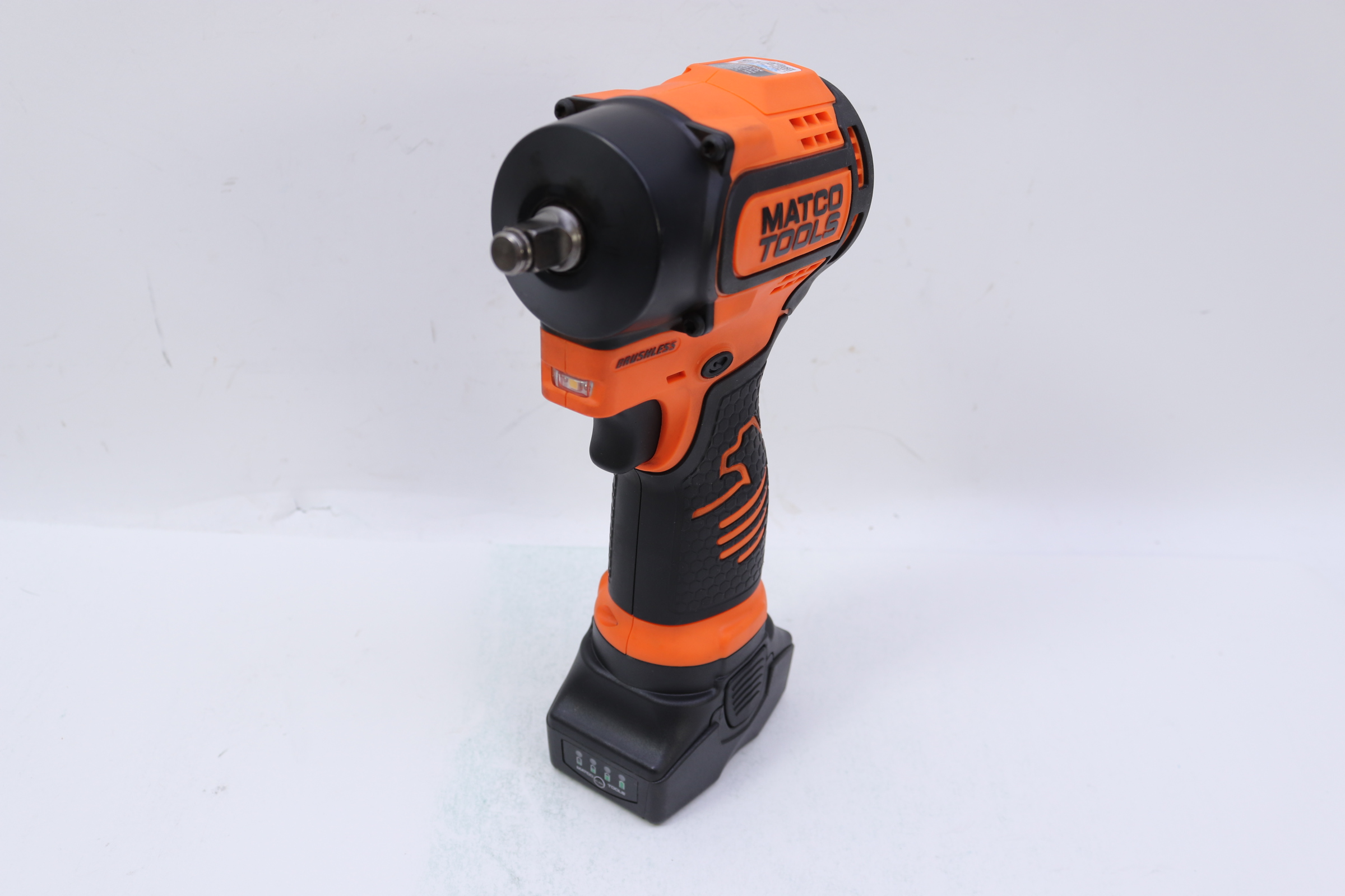 machan Matco MCL1638SIK2M 16V Lithium-ion 3/8'' Drive Stubby Impact