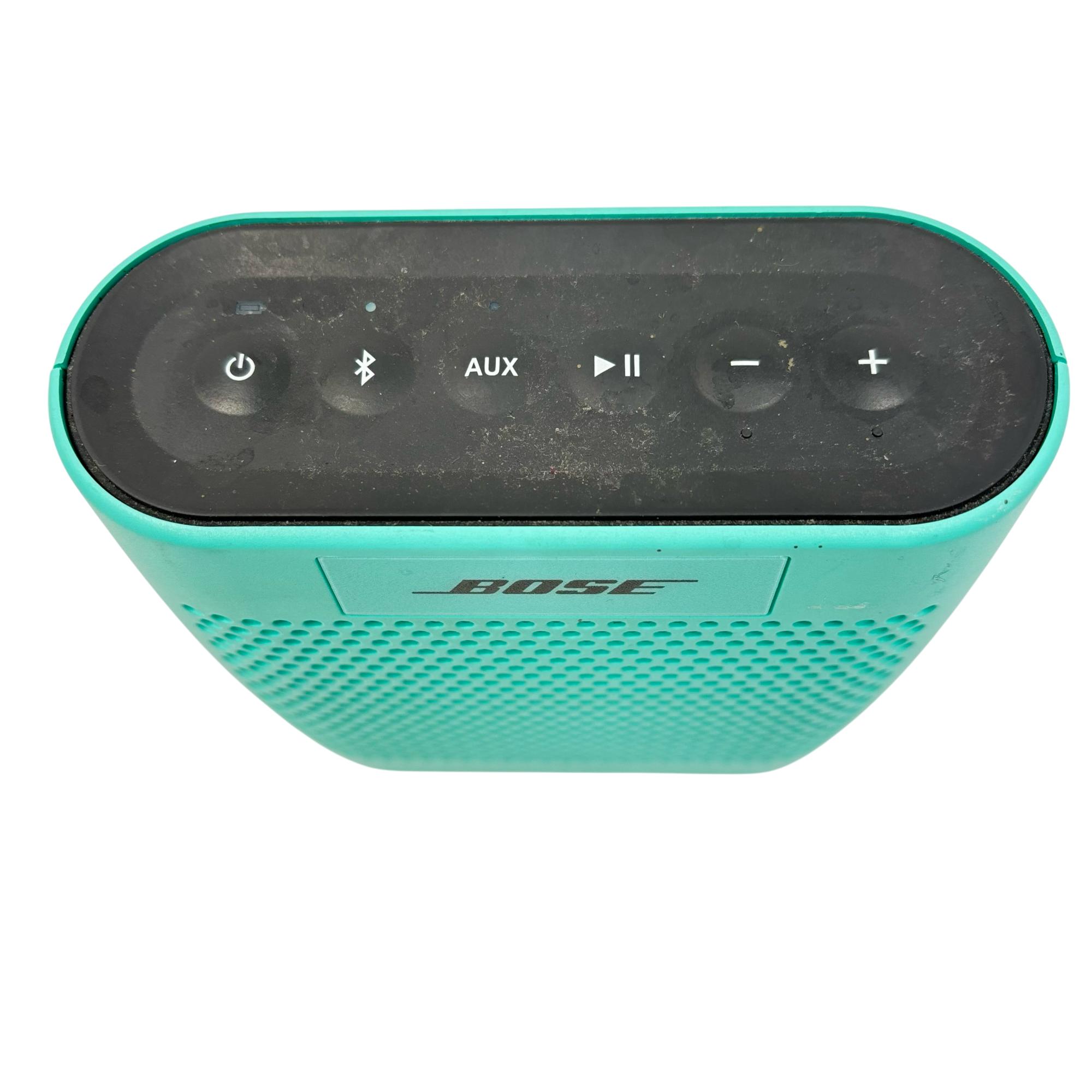 W938 BOSE 415859 SoundLink Color ブラック ワイヤレススピーカー スピーカー Bluetooth : Bose SoundLink Color Bluetooth Speaker (Black
