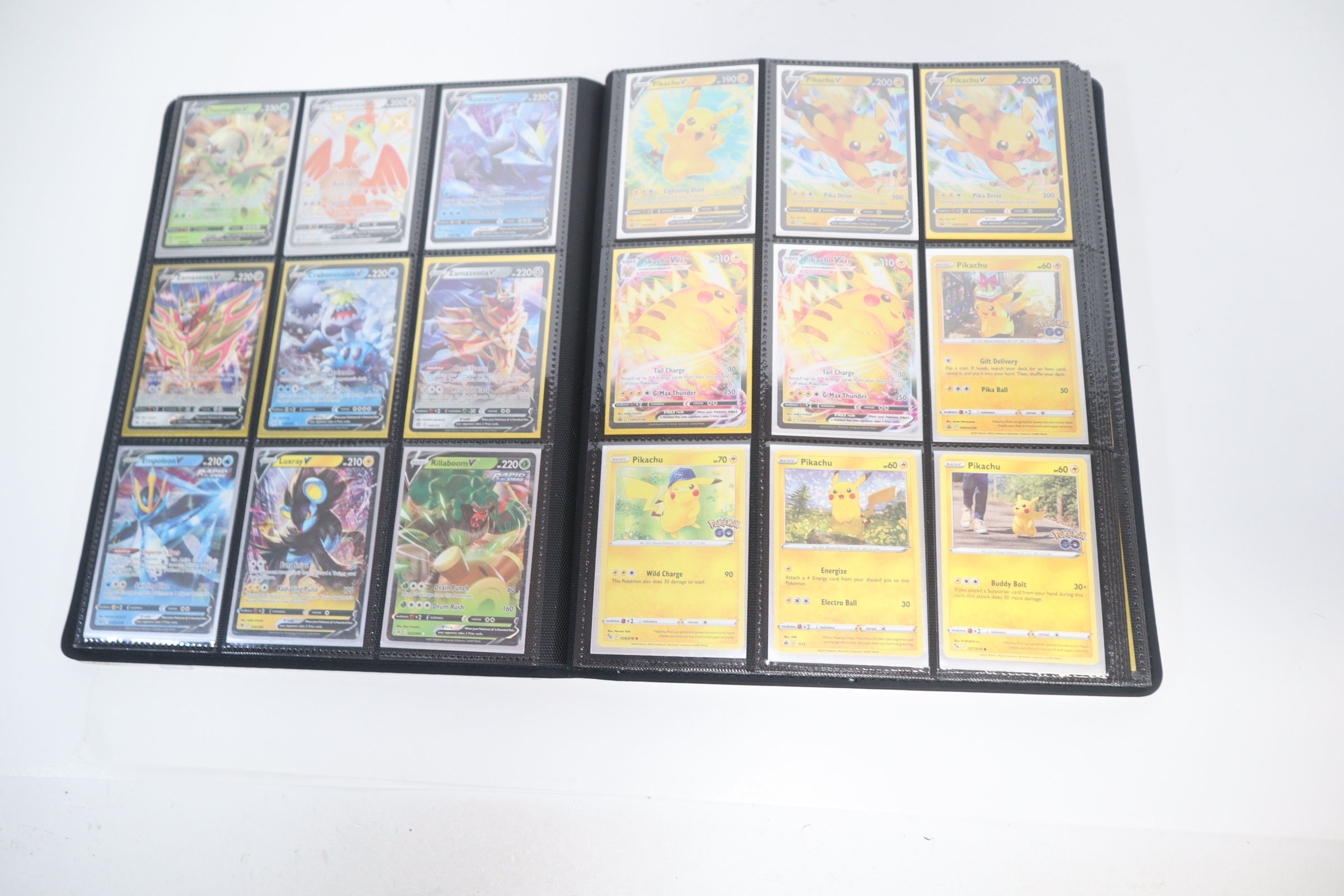 321 Pokemon Cards / White Pokemon Card Book