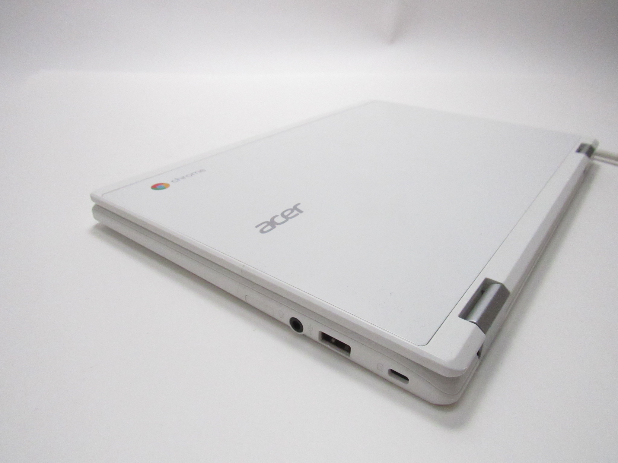 Acer Chromebook 11 CB3-132 C9M7 Celeron N3060 1.2GHz 16GB eMMC 4GB