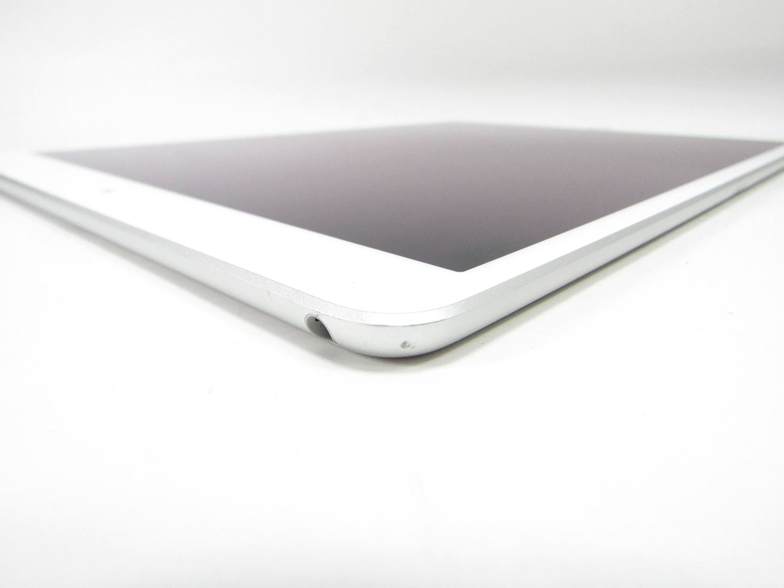 Apple iPad Air 3rd Generation Silver 64GB 10.5