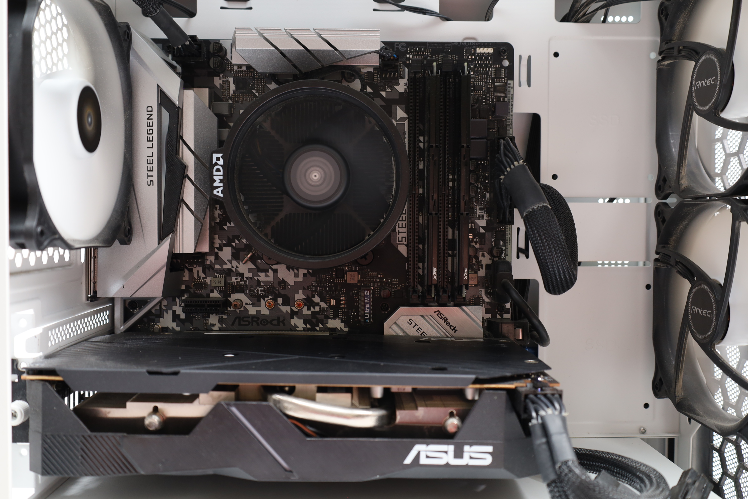 Custom Gaming PC AMD Ryzen 5 3600 3.59GHz RX 5500 XT 16GB Custom Gaming PC AMD Ryzen 5 3600 3.59GHz RX 5500 XT 16GB