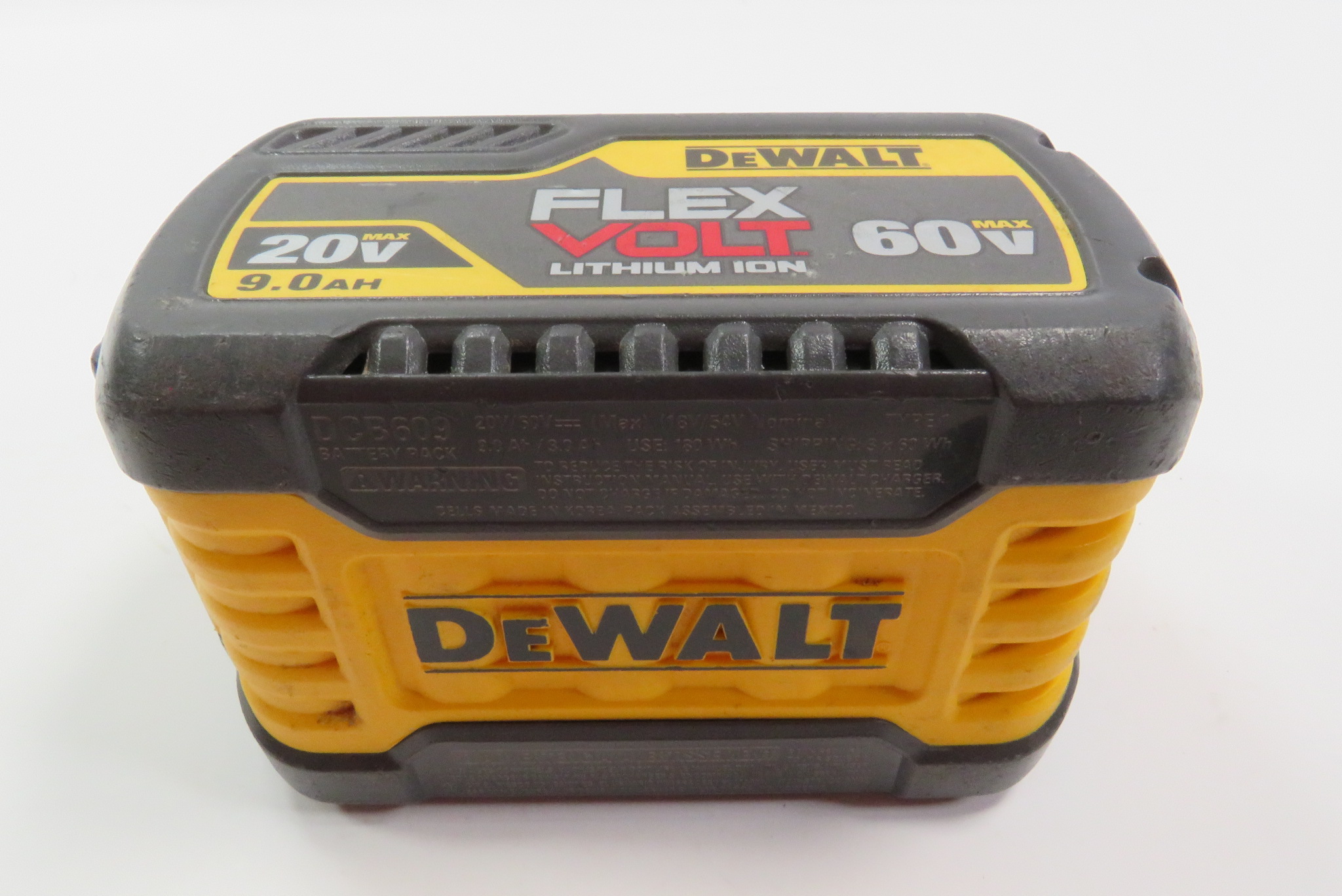 DeWALT DCB609 9.0Ah Flexvolt Battery – 4-Pack (For Parts/Not Working)