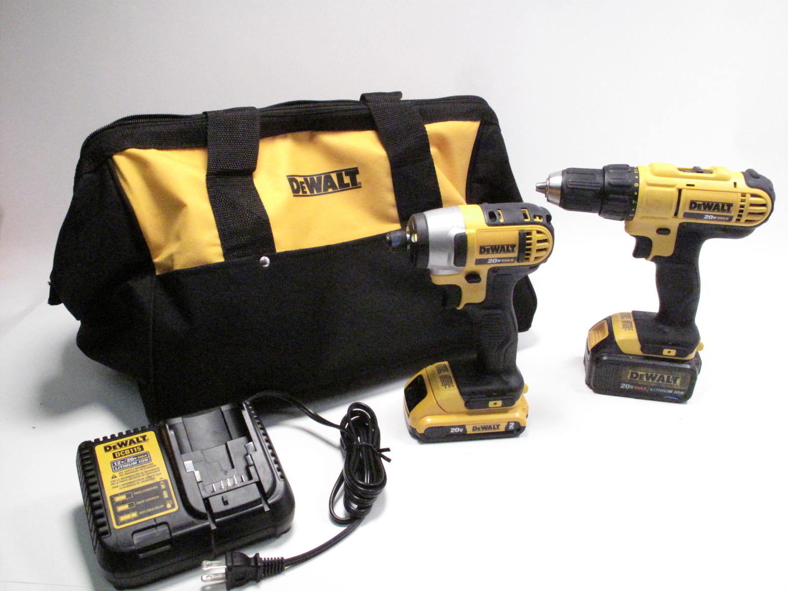 DeWalt DCK241C2 20V 2 Tool Drill Driver and Impact Driver Combo Set