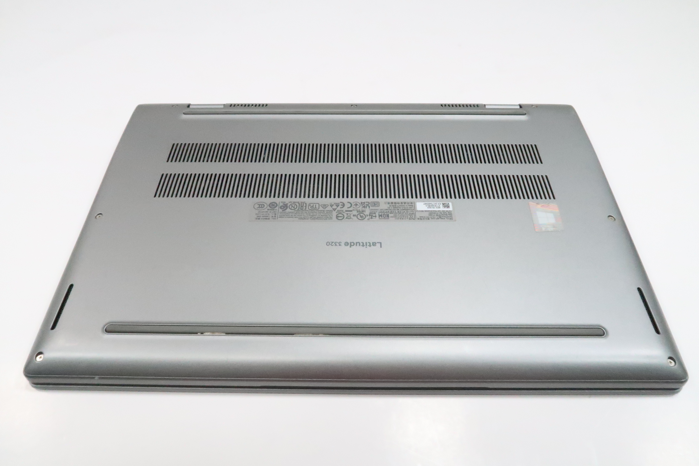 Dell Latitude 3320 Win 11 Pro Core i3-1115G4 3GHz 4GB RAM