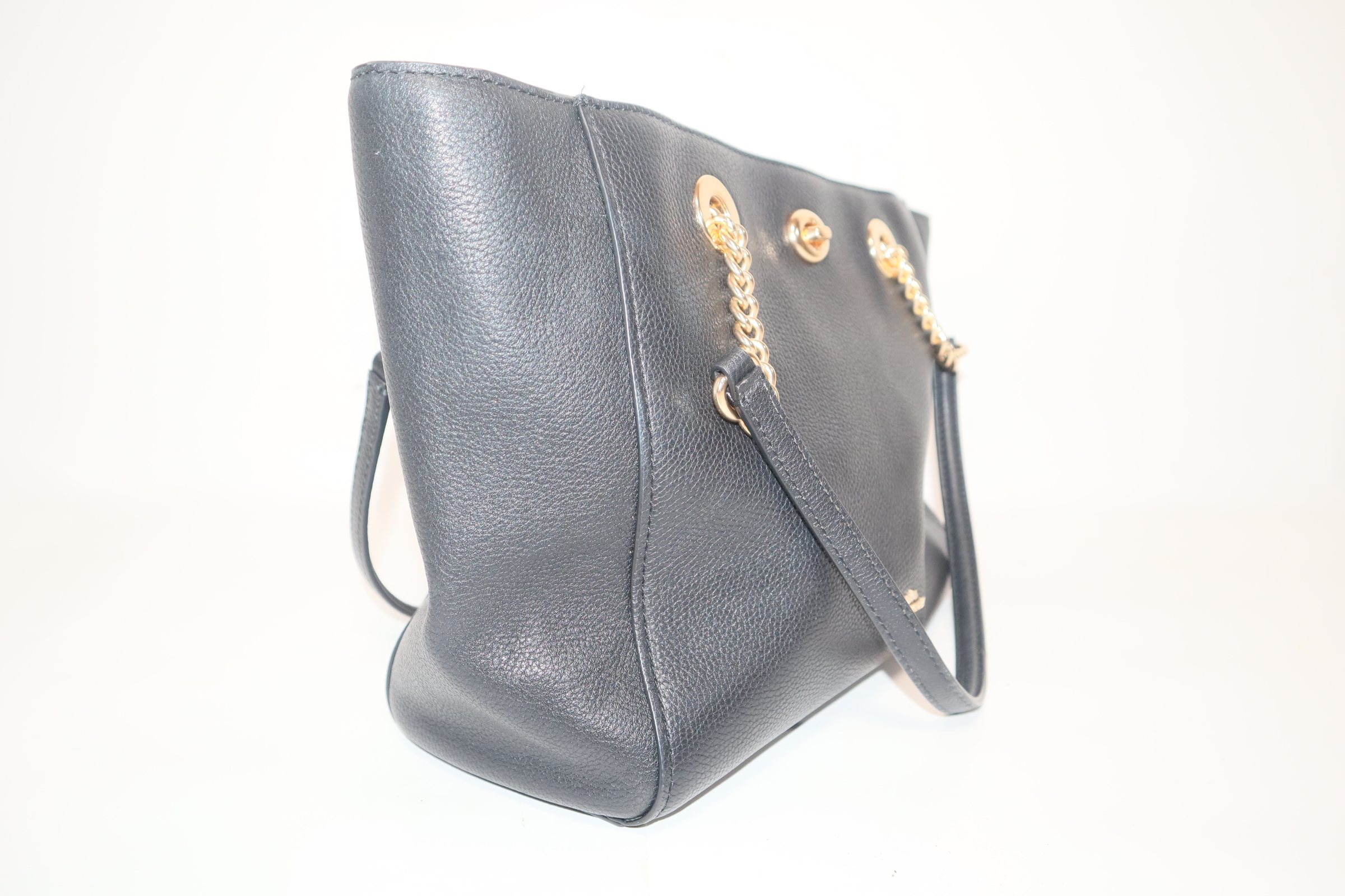 COACH D2277-57107 Black Women's Pebbled Turnlock Chain Tote 27