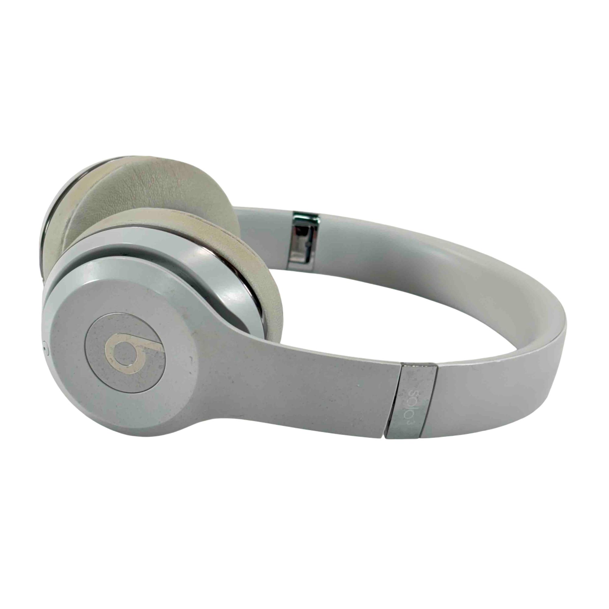 Beats by Dr Dre SOLO2 WIRELESS SILVER Dr Dre Solo2 Beats By Beats by Dr Dre SOLO2 WIRELESS SILVER Dr Dre Solo2 Beats By