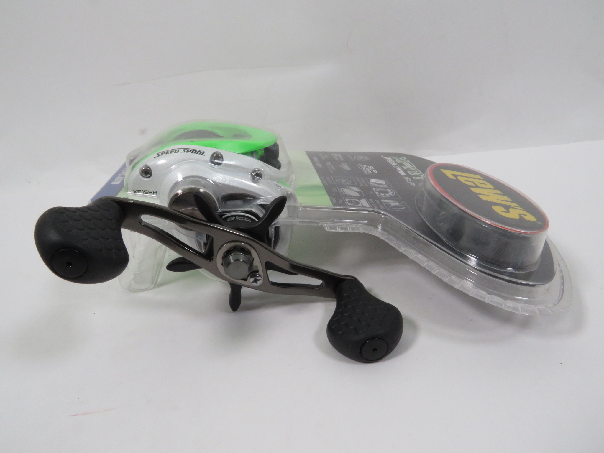 Lew's XF1SHA Max 15lb 7.51 Gear Ratio Fishing Reel