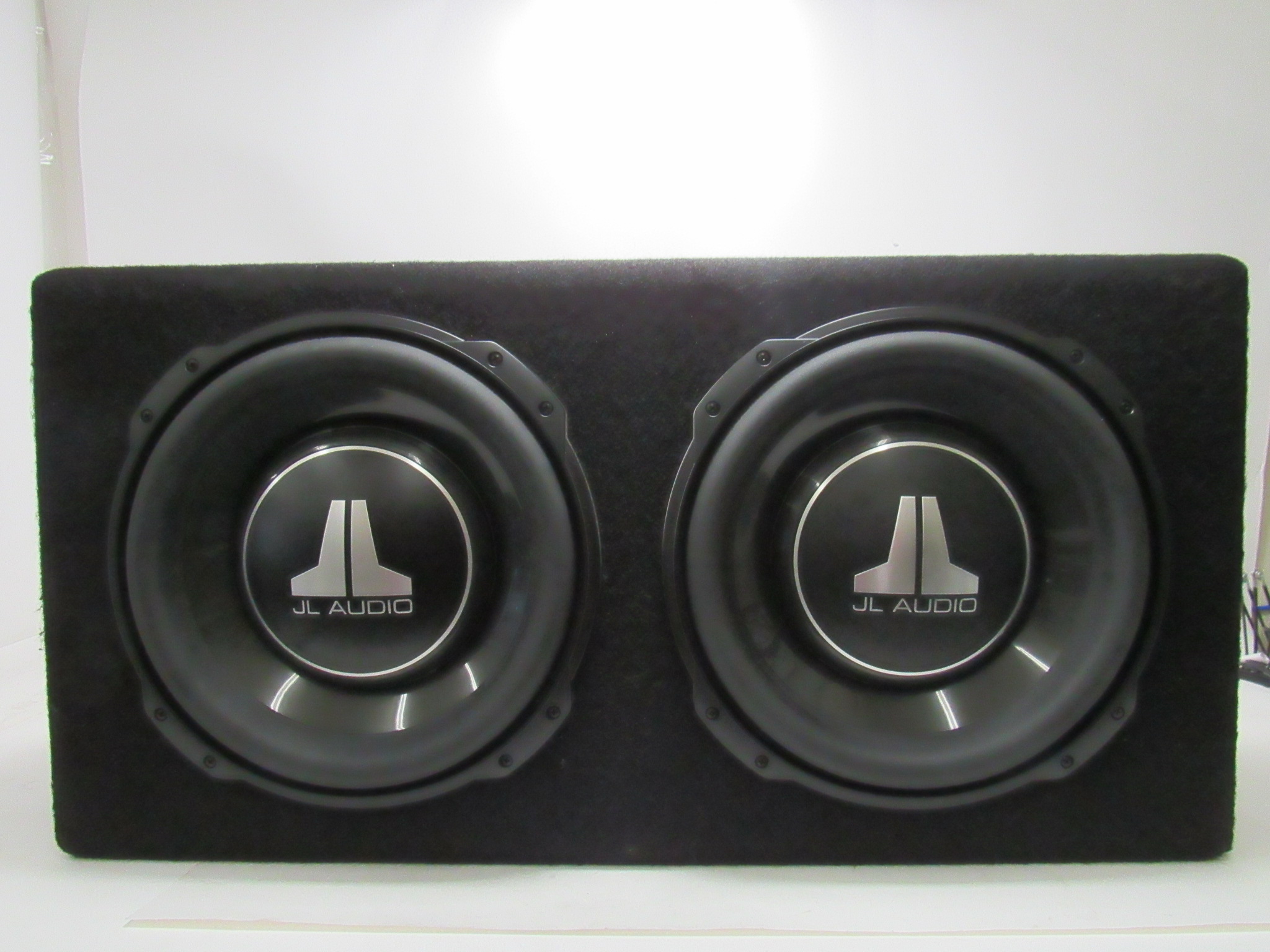 Jl Audio 12tw3 D8 Dual 8 Ohm 12 Shallow Thin Mount Subwoofer Set 2037